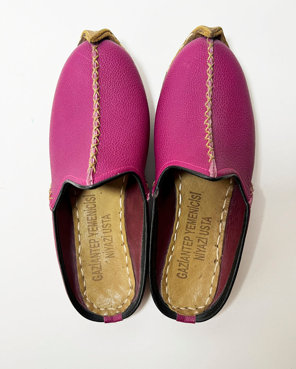Pink Leather Yemeni Slippers: Handmade Pointy Toe Clogs, Size 7.5