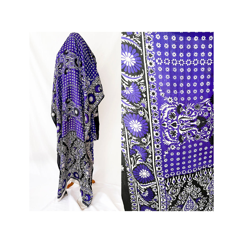 6 yards vintage silk fabric yardage made in india / indigo blue black and white