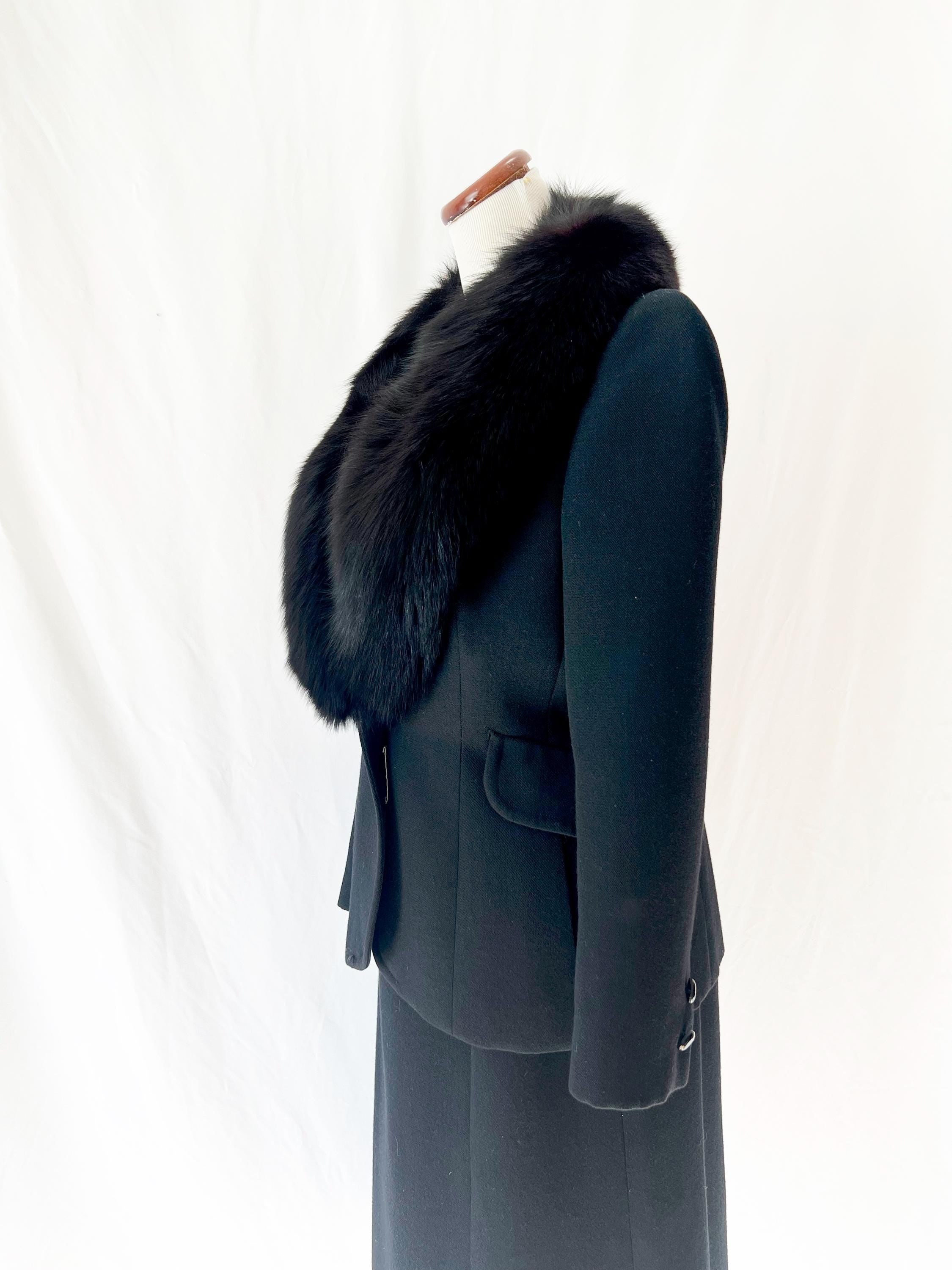 Vintage 1960s Wool Skirt Suit with Fox Fur Collar - Size 8