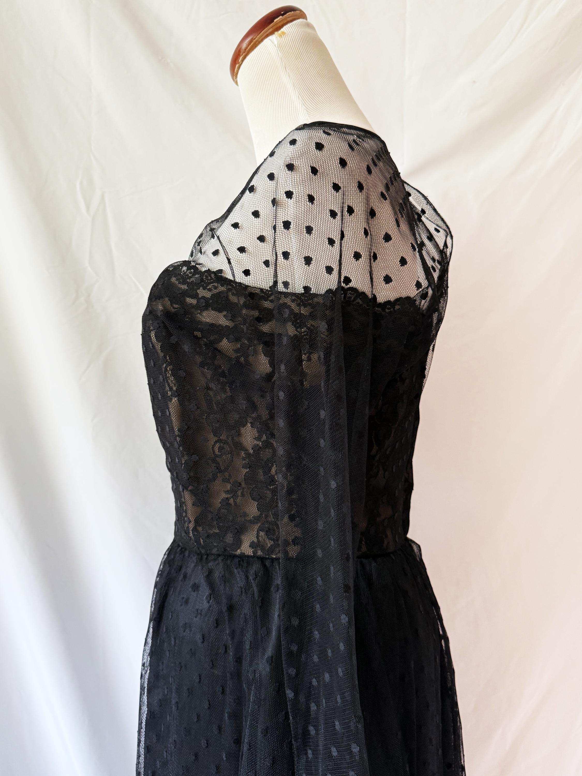 Victor Costa for Neiman Marcus Vintage Lace Pattern Midi Length Black Dress M