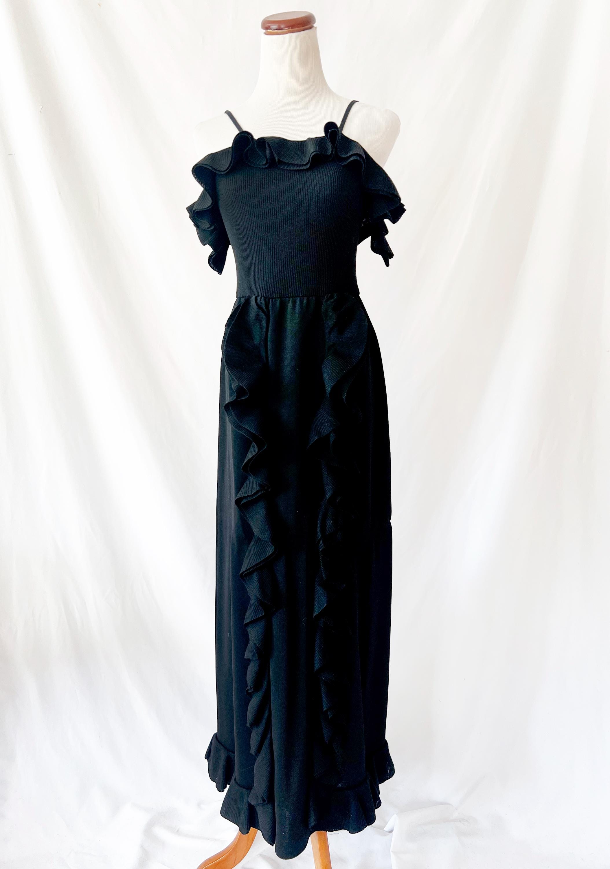1970s long black dress / vintage 70s ruffle knit dress / floor length xsmall