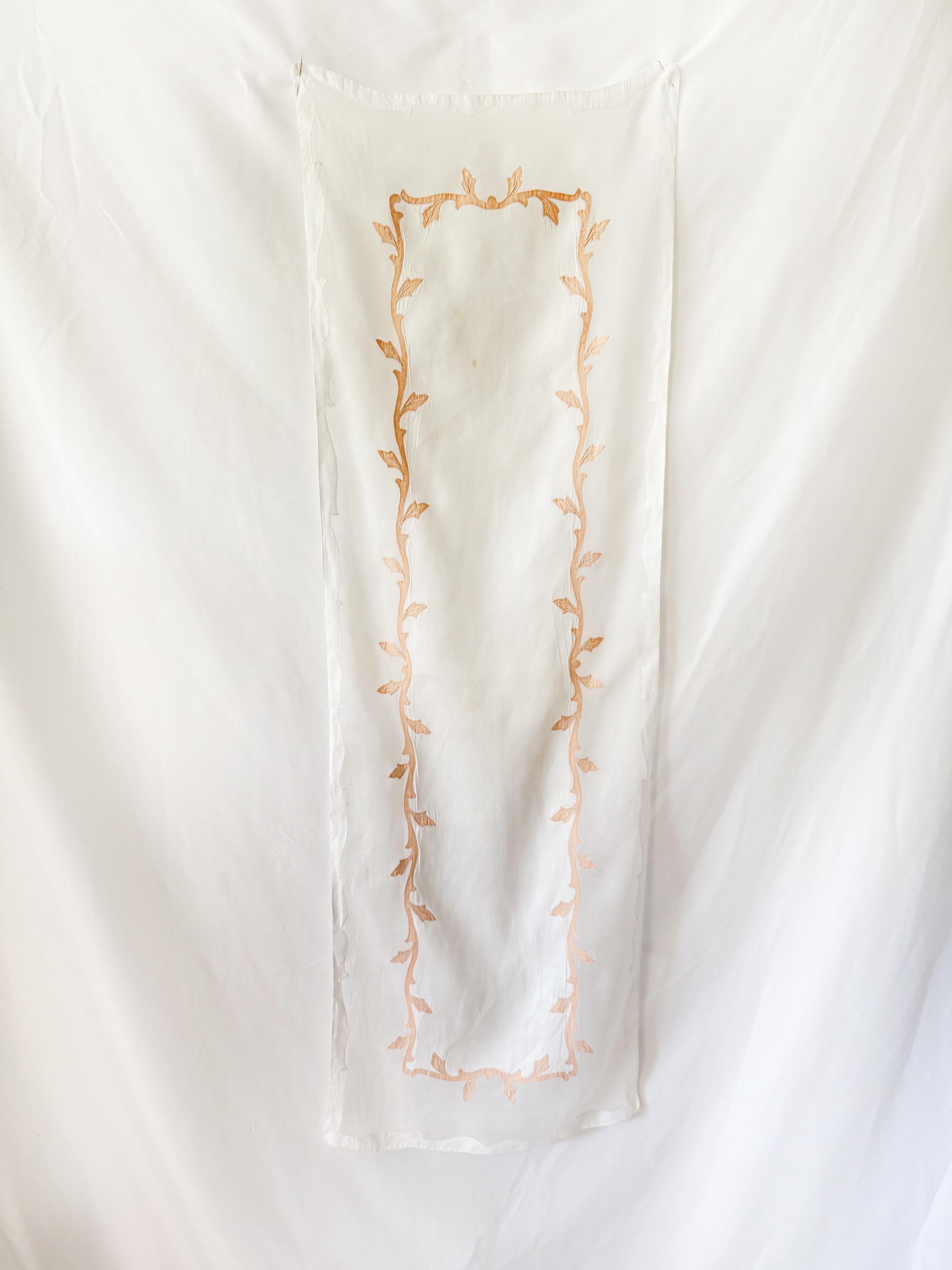 Vintage Organza and Cotton White and Pink Set of 8 Table Setting, Napkins and Runner