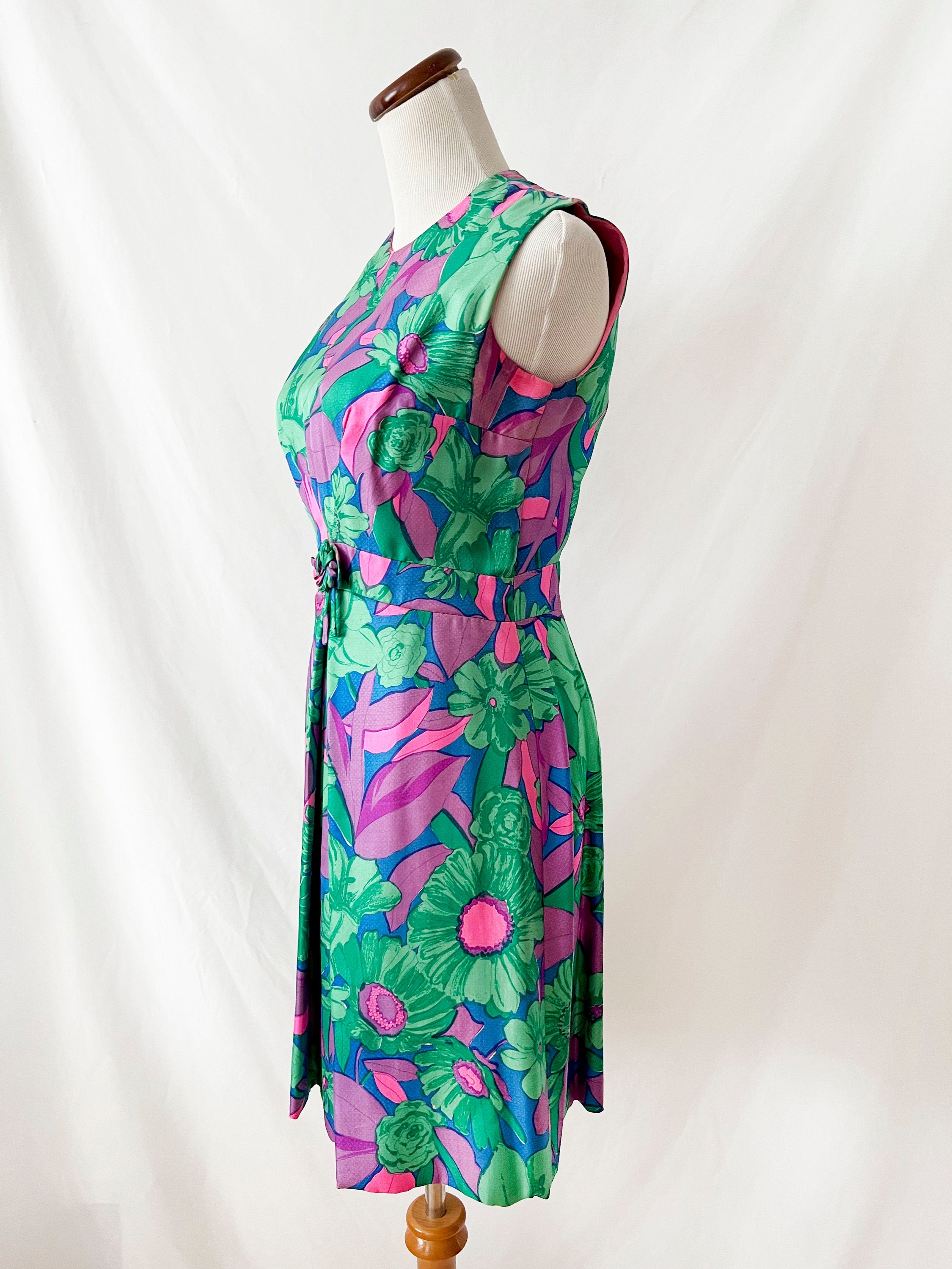 vntg 60s silk dress / floral colorful shift dress/m cinch waist / small