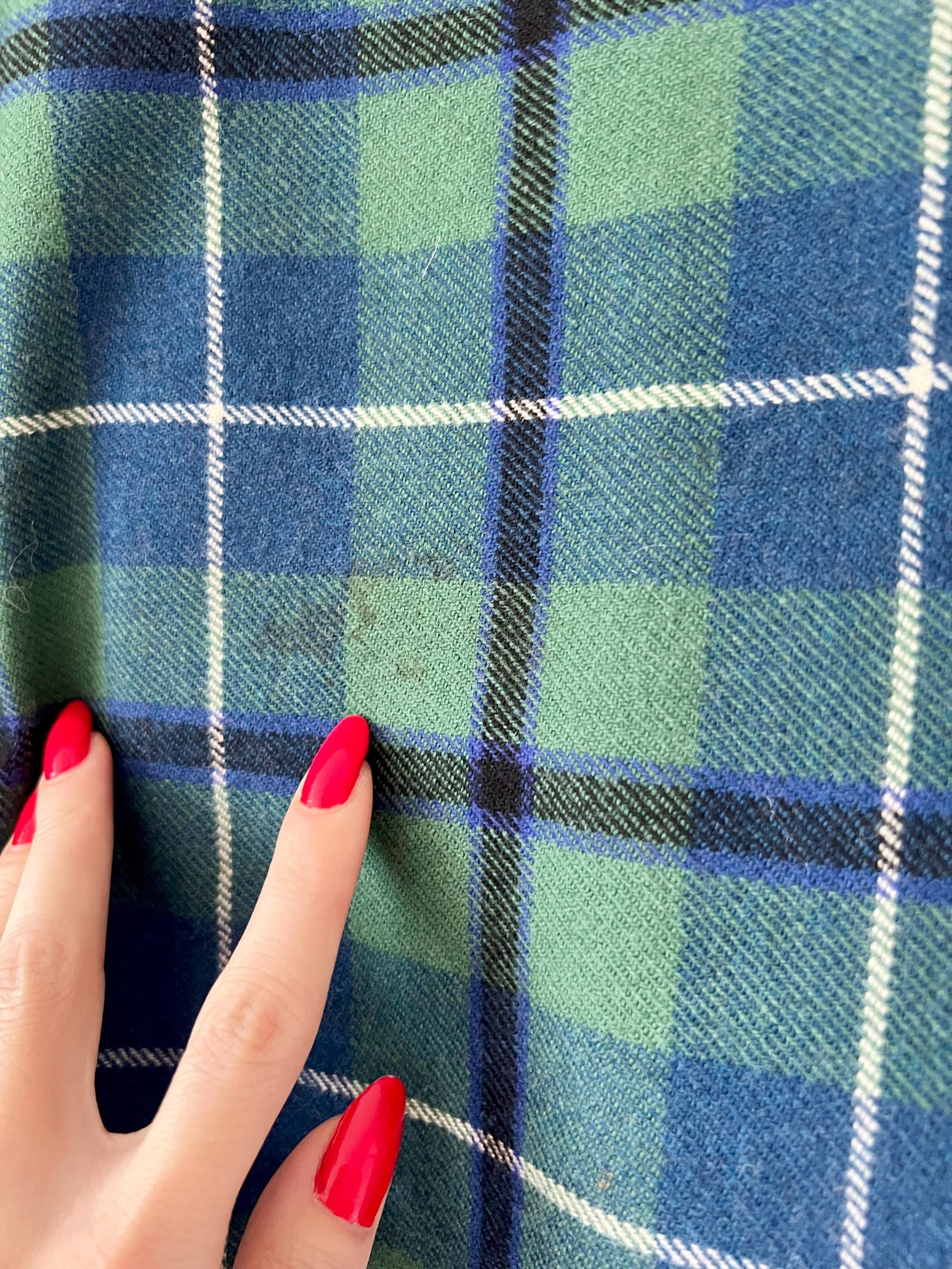 authentic tartan plaid kilt skirt size 7 / 8