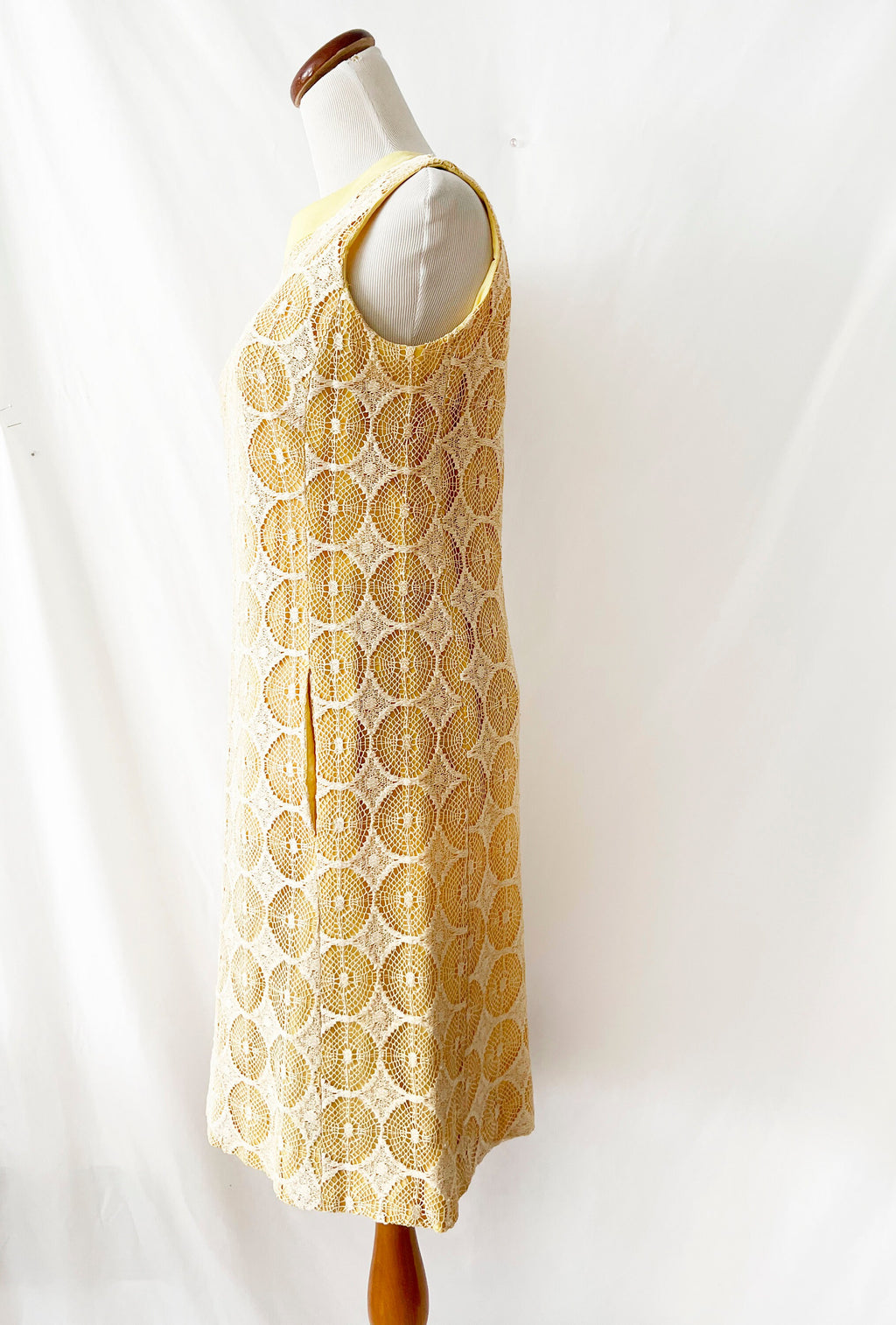 Vintage 1960s Crochet Linen Dress: Mod Yellow Sheath, Pockets, Medium