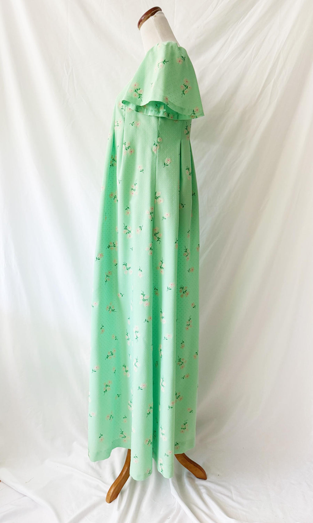 Vntg 70s Sea Foam Green Daisy Print Dress Medium