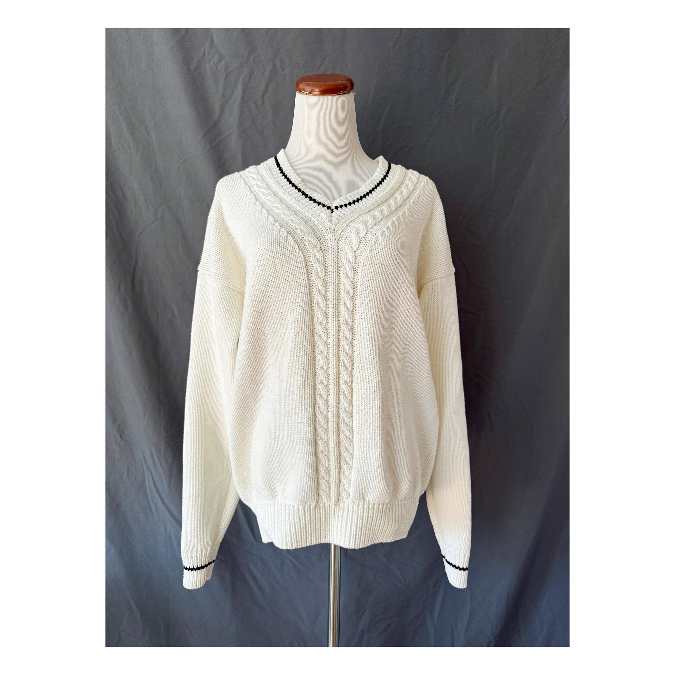 V-Neck Gap Cable Knit Cotton Sweater M