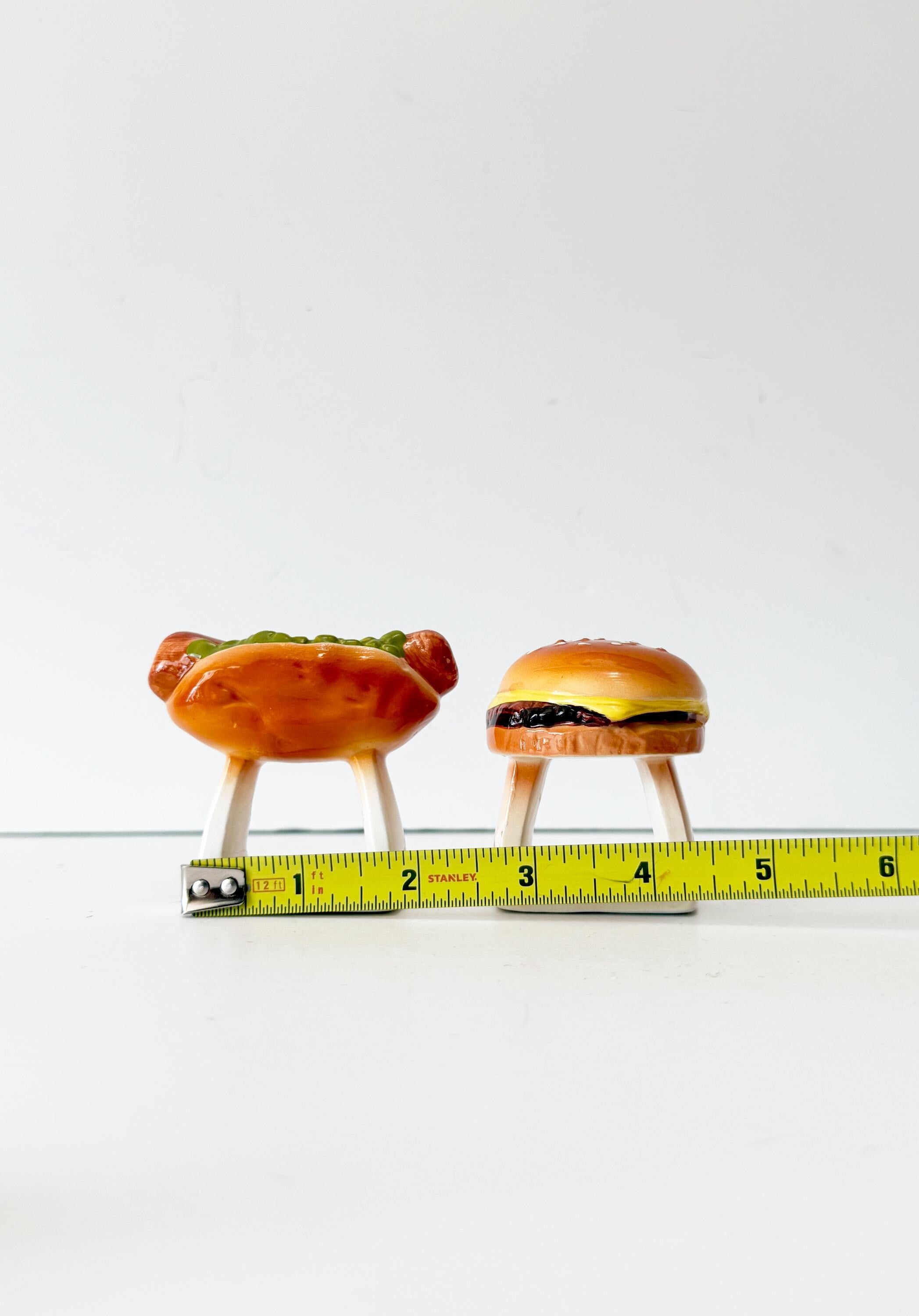 Hotdog and Cheeseburger Napkin Rings / Vintage Tablesetting Accessories
