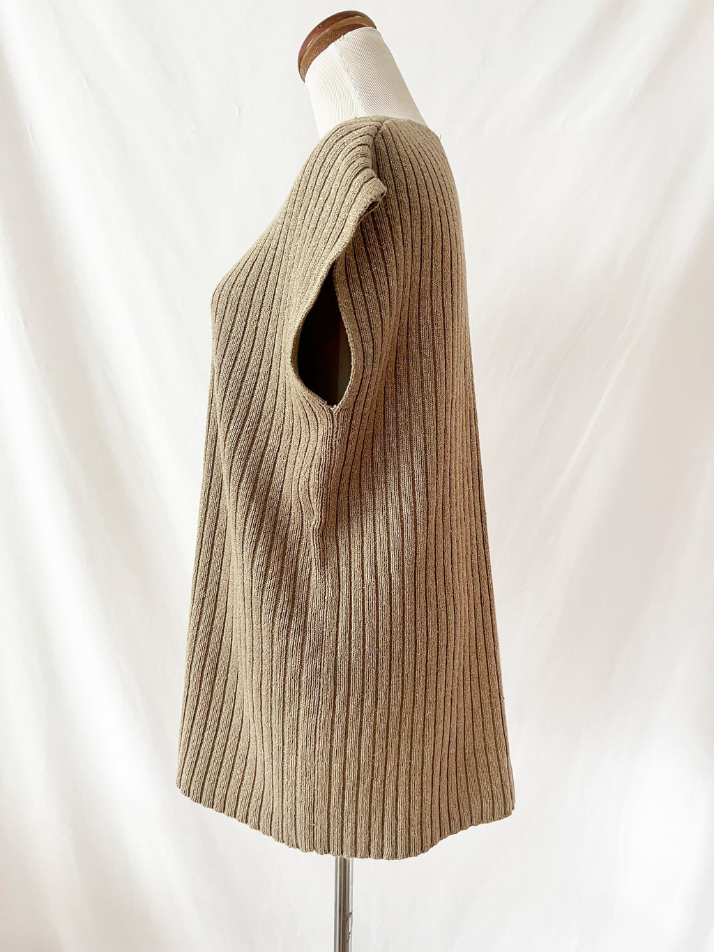 vintage 1980s gold metallic sweater / long sleeveless sweater / andrea jovine / medium