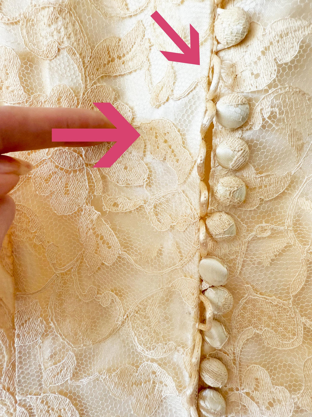 1940s Lace Wedding Dress Size 2  / Needs repairs or Reuse materials