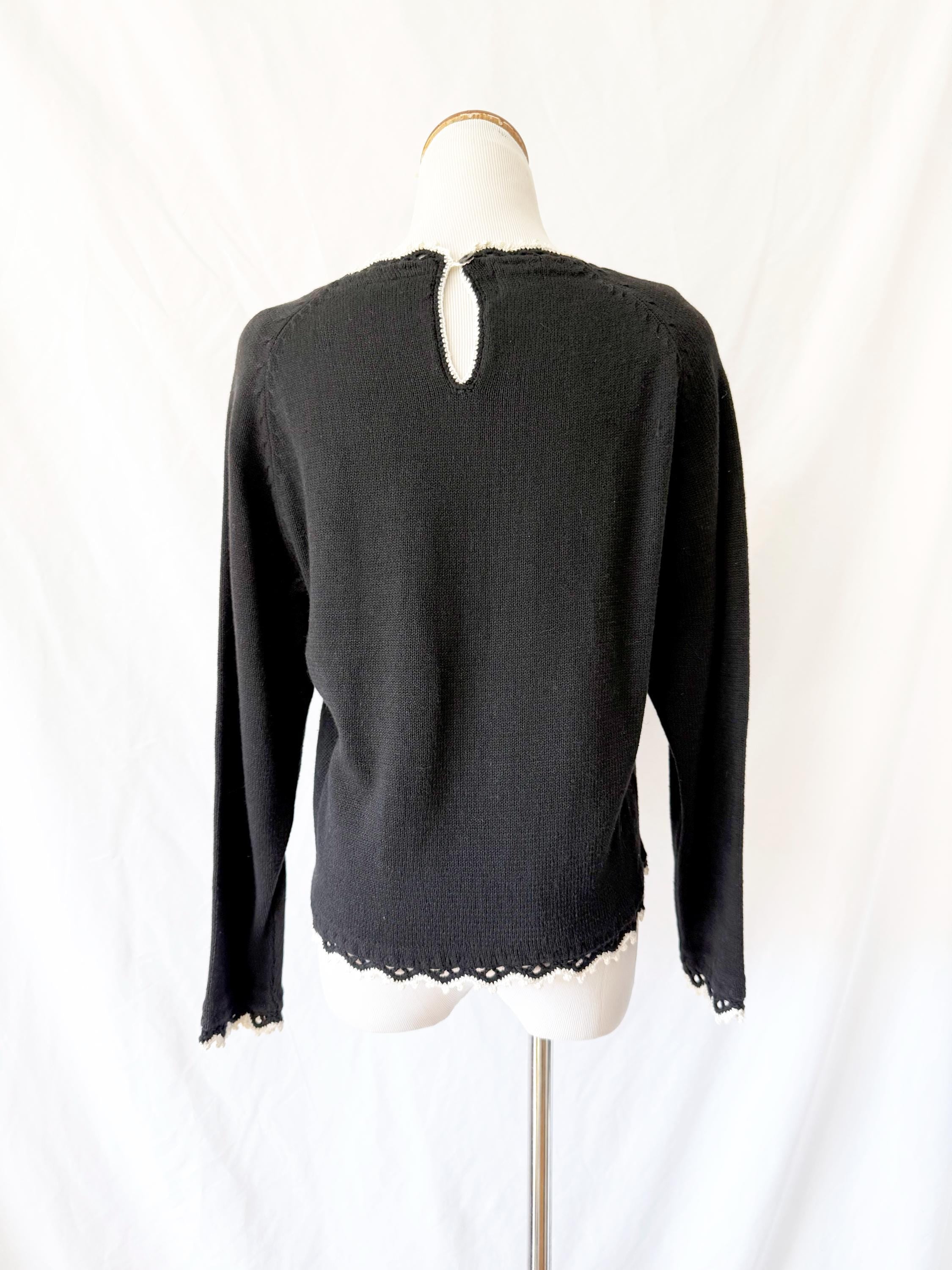 Vintage 1990s Snowflake Sweater 1995 BW Christmas Sweater Michael Simon New York Small