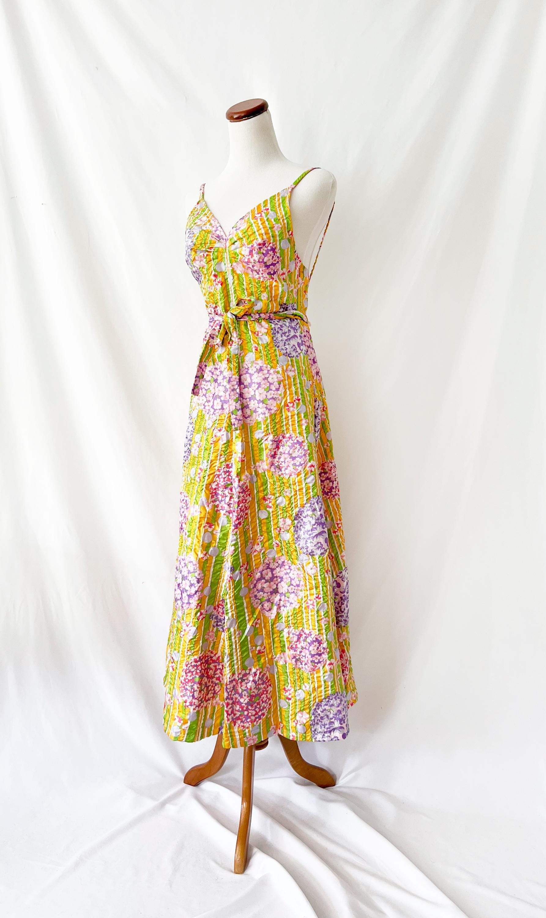 vintage 1970s floral maxi dress /  wrap dress / open back / small