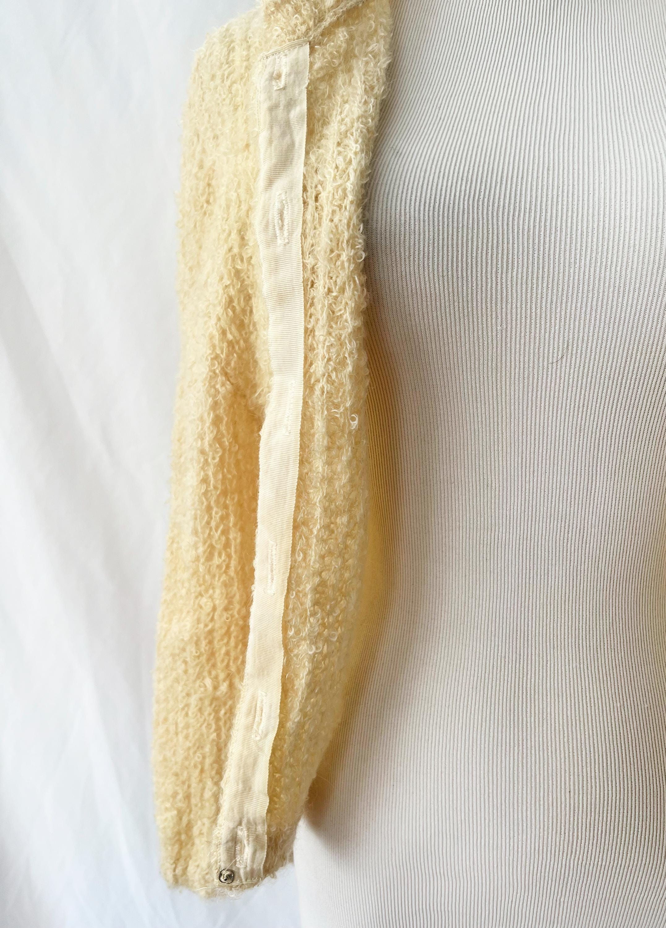 vntg 1960s cardigan with rhinestone buttons / wool / light yellow / huddlespun / medium