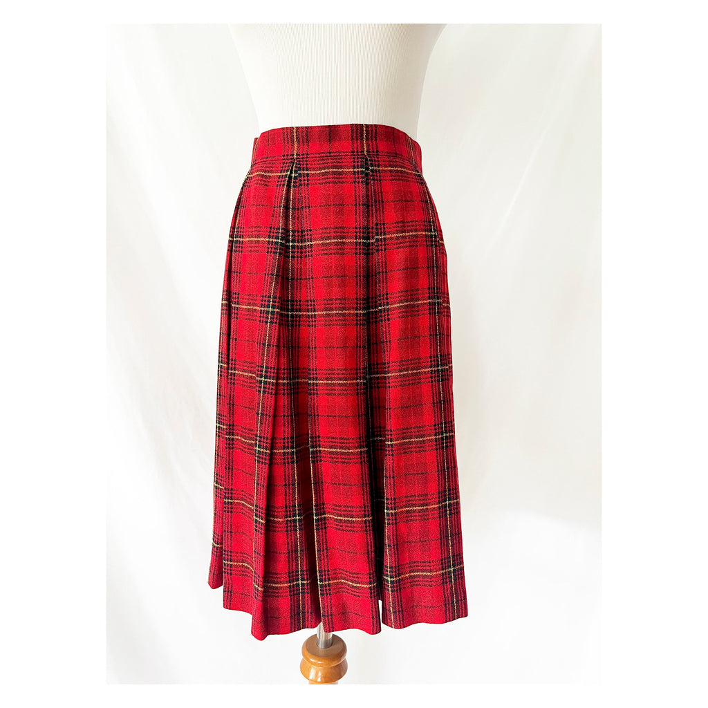 1990s pleated red plaid skirt size 6