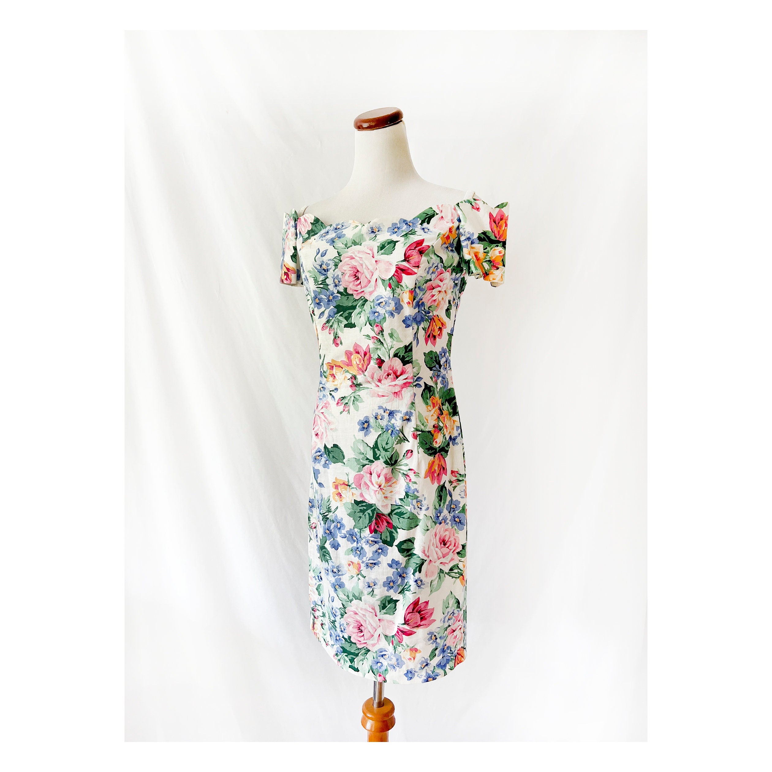jarrods / off the shoulder / cotton floral dress / medium