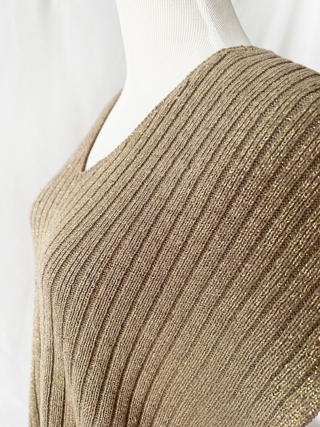 vintage 1980s gold metallic sweater / long sleeveless sweater / andrea jovine / medium