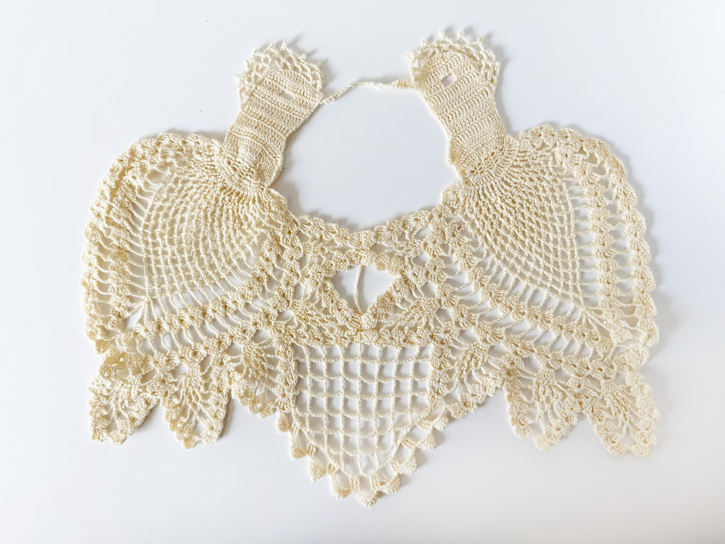 1950's Cotton Creme CROCHET COLLAR