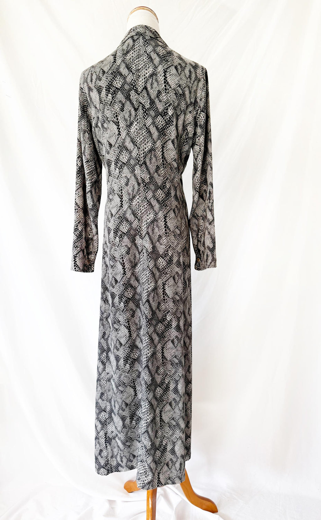 Emanuel Ungaro Liberte Gray Snake Print Long Sleeve Shirt Maxi Dress 4