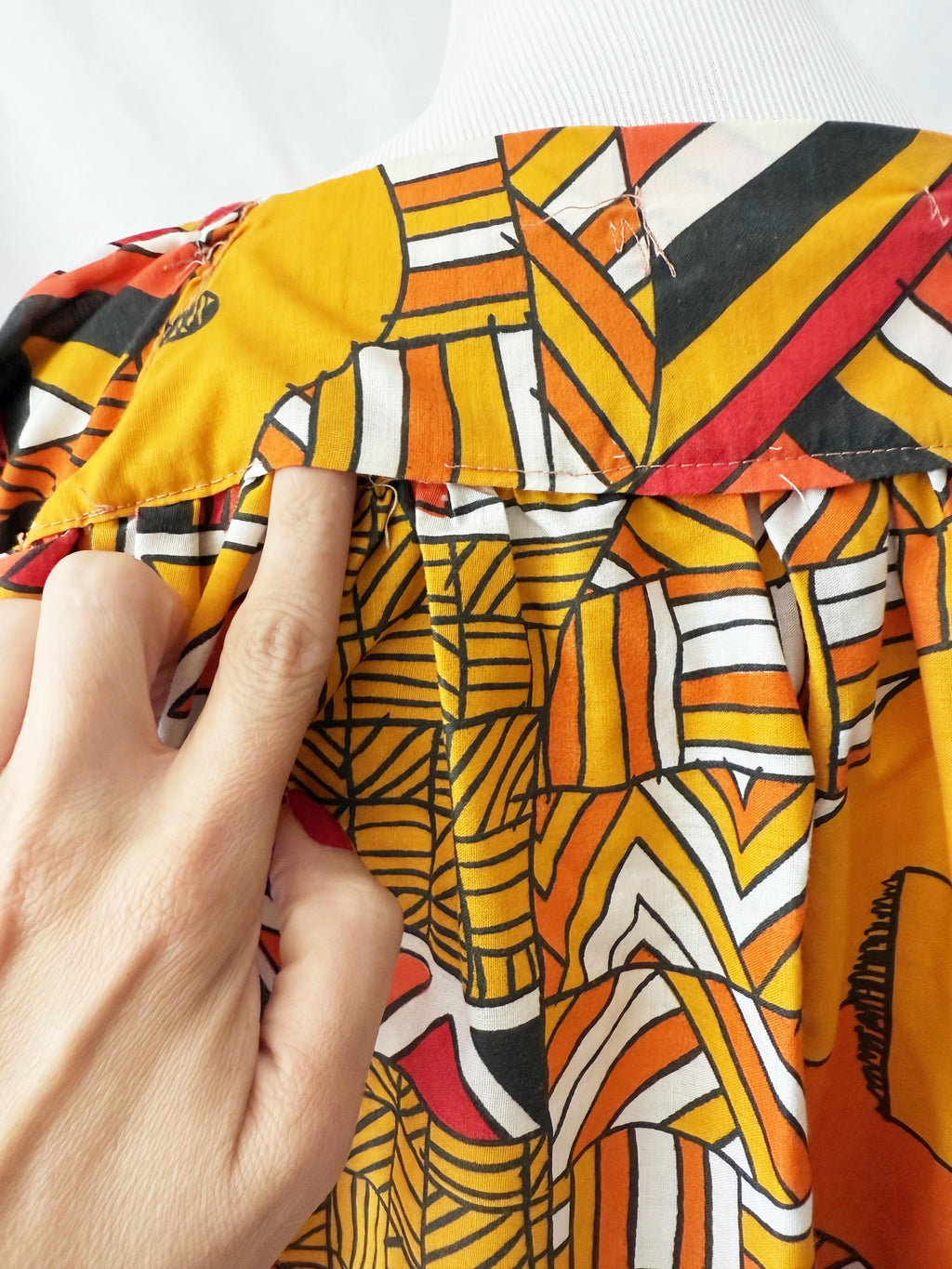 1960s Psychedelic Top Small