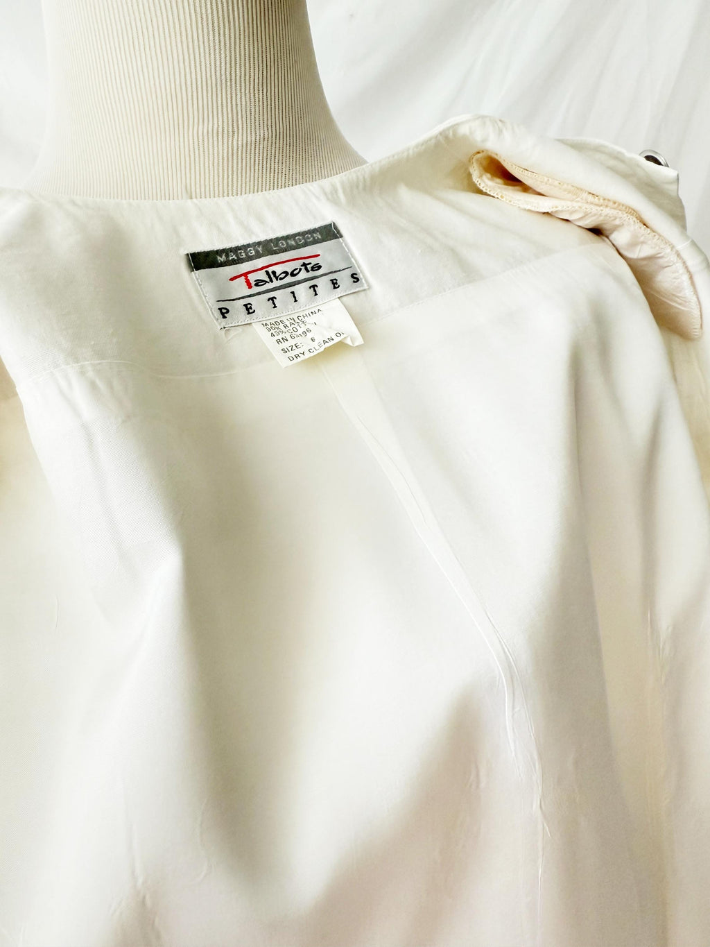 White Eyelet Cotton 2Piece Skirt Set Size 6