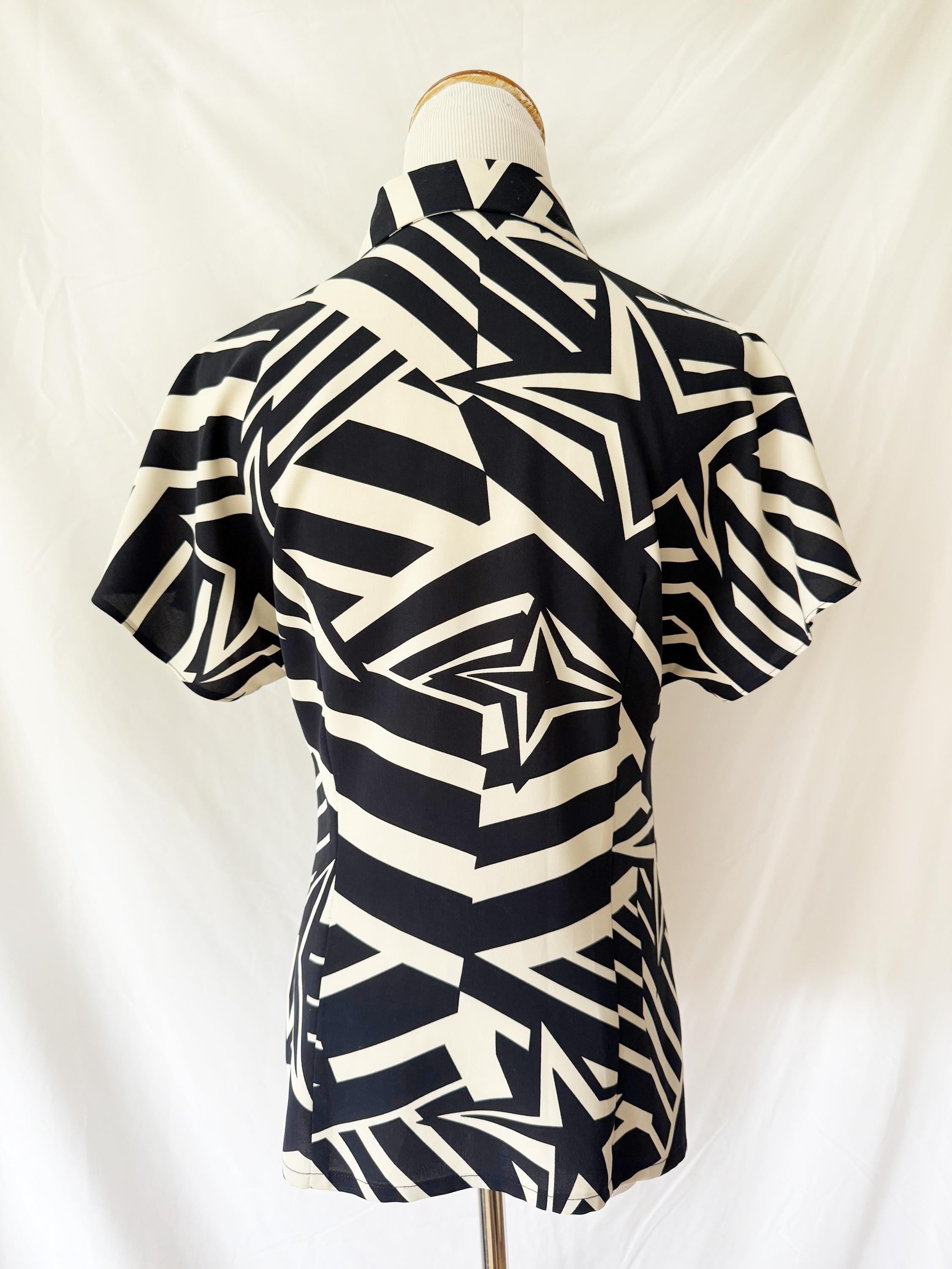 Rodier Navy Blue and  White Star Abstract Button Down Top Blouse sz 8