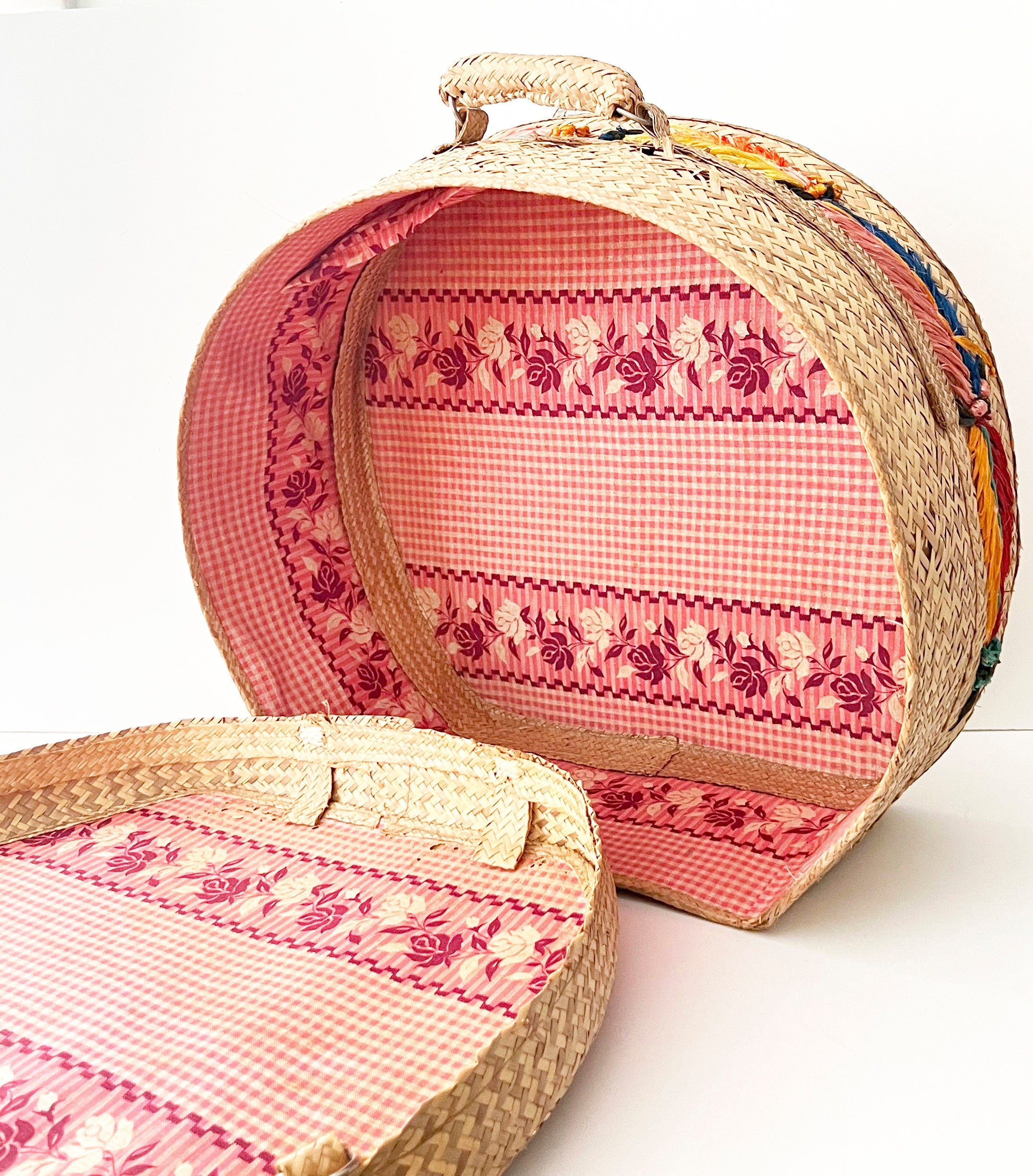 vintage 1940s woven rattan bag  / basket storage case