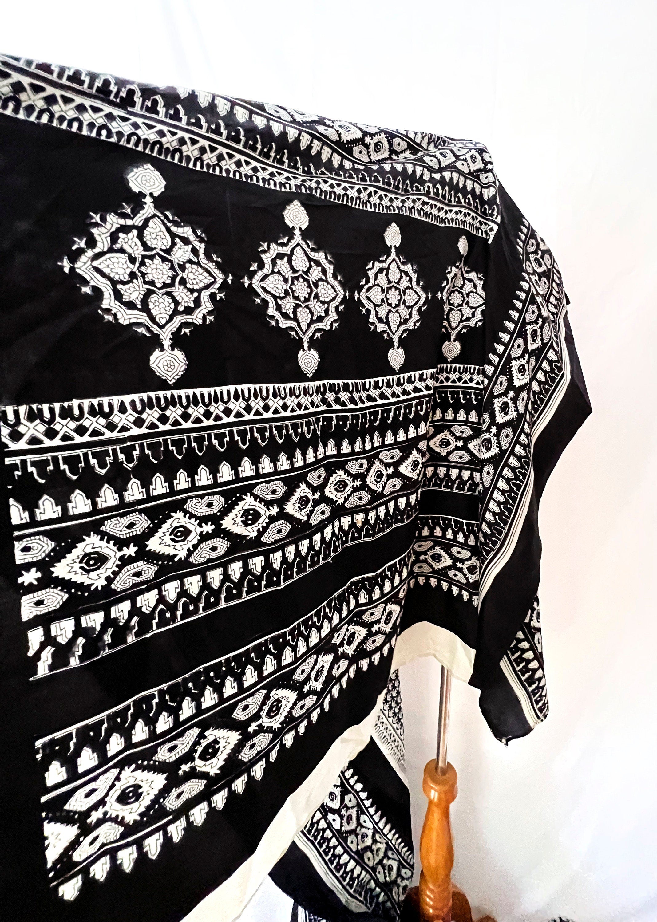 Vintage Indian Silk Fabric: Black & White Abstract Floral, 5 Yards