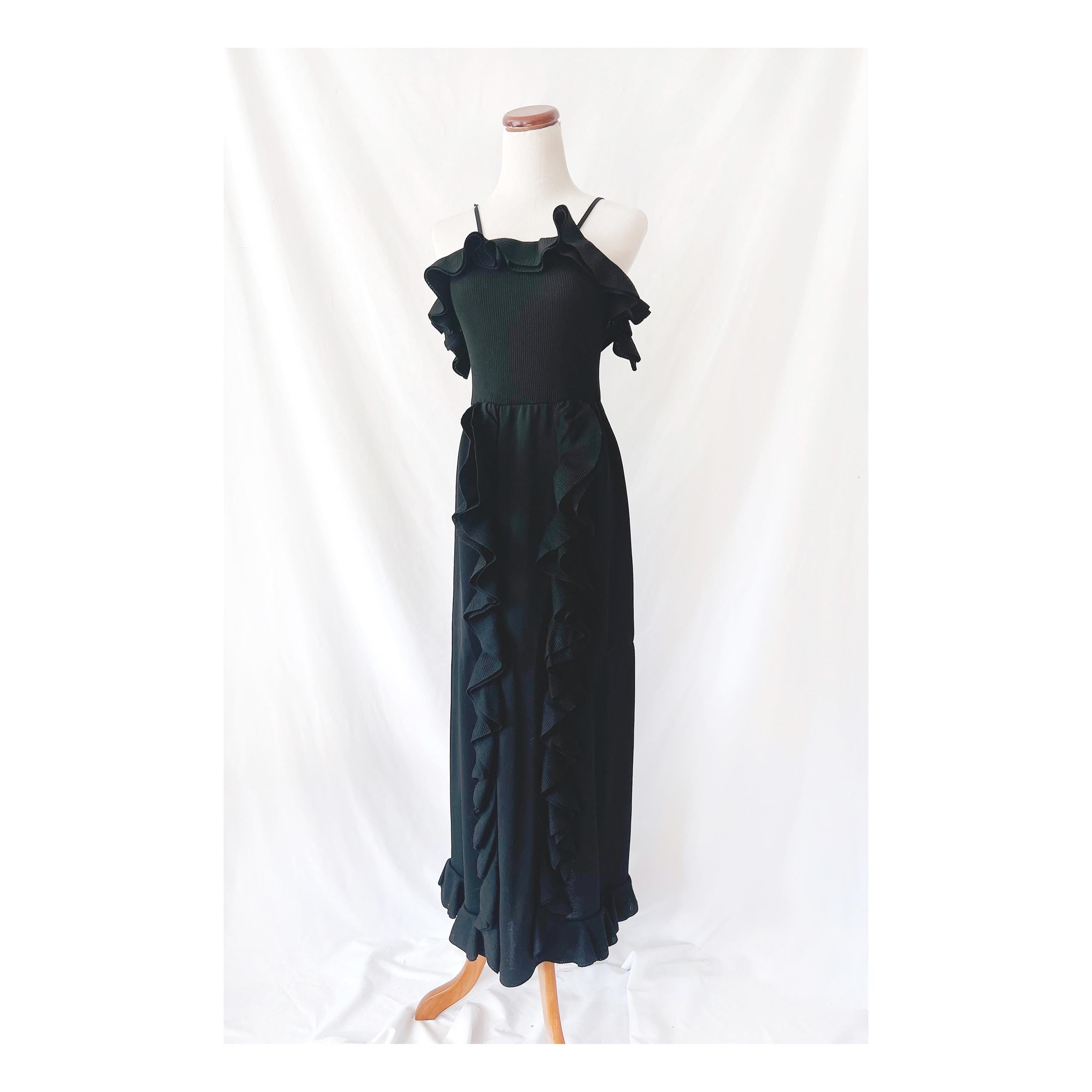 1970s long black dress / vintage 70s ruffle knit dress / floor length xsmall