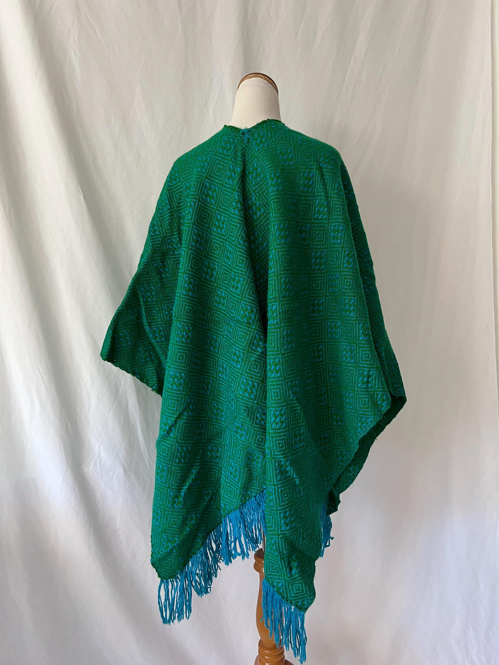vintage poncho shawl south american woven blue and green abstract pattern