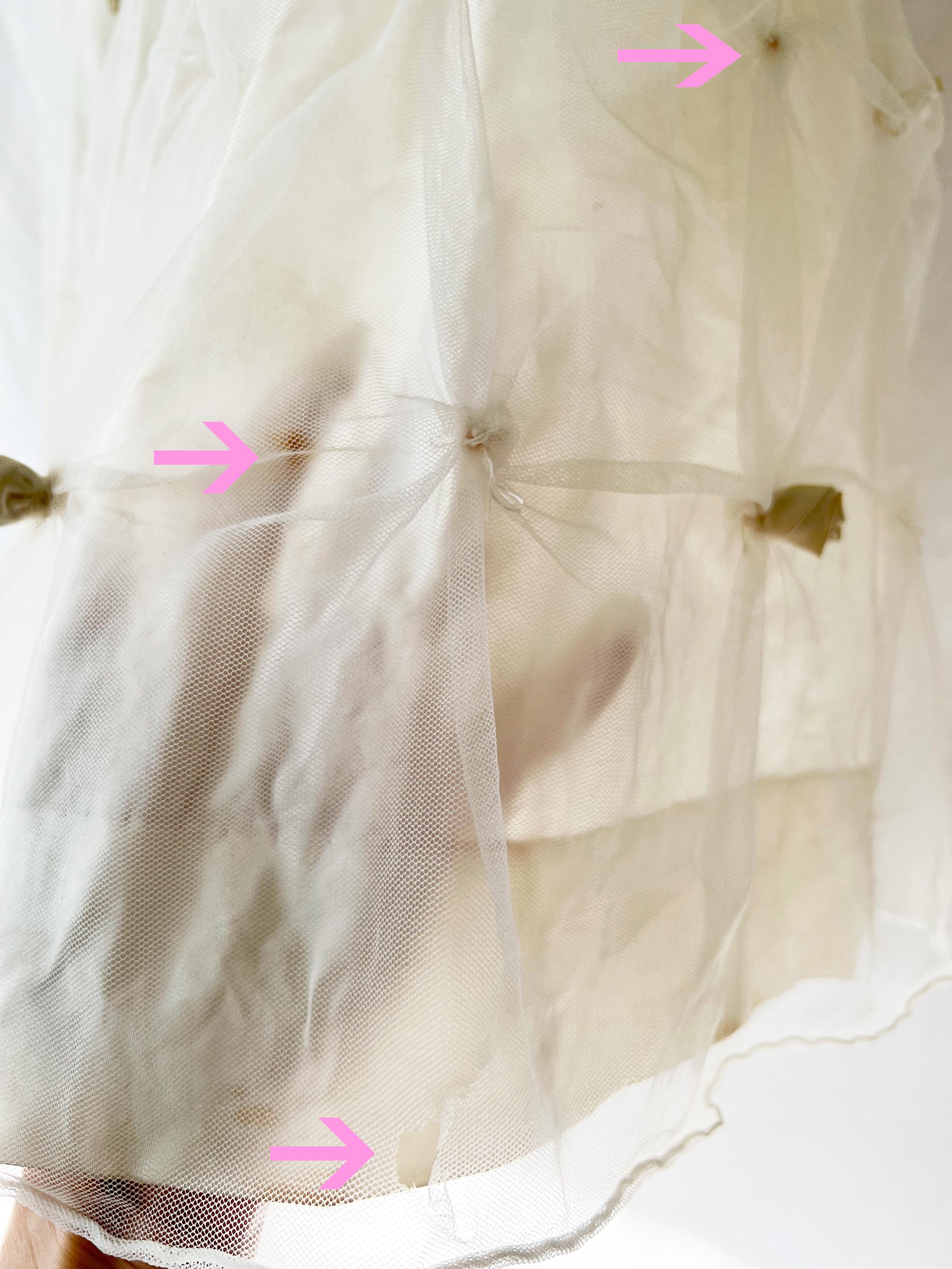 1950s vintage white tulle dress / rosettes / small