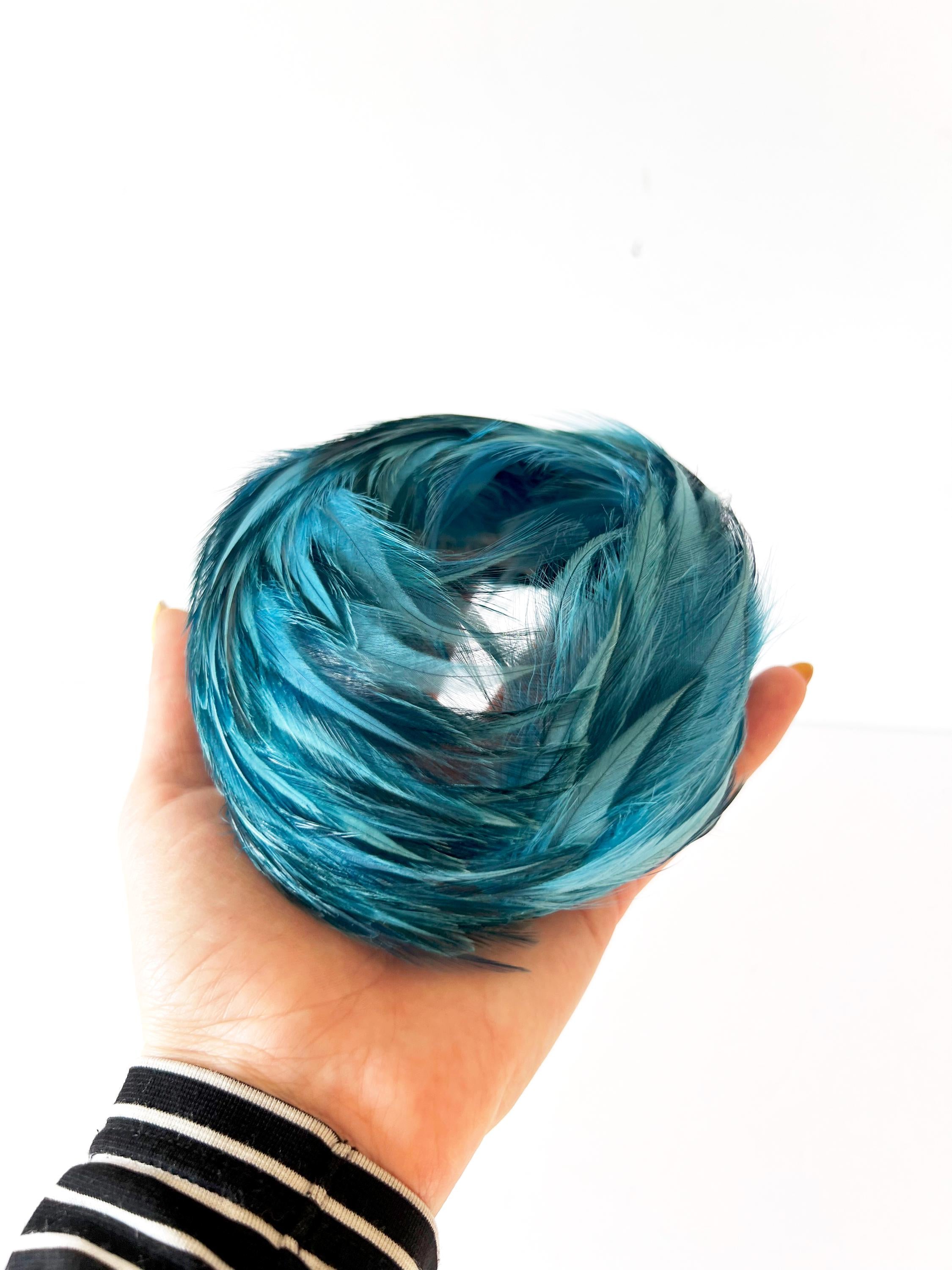 Vintage 1950s Feather Fascinator Hat / Genuine Feather /  Blue /  Hair Accessory