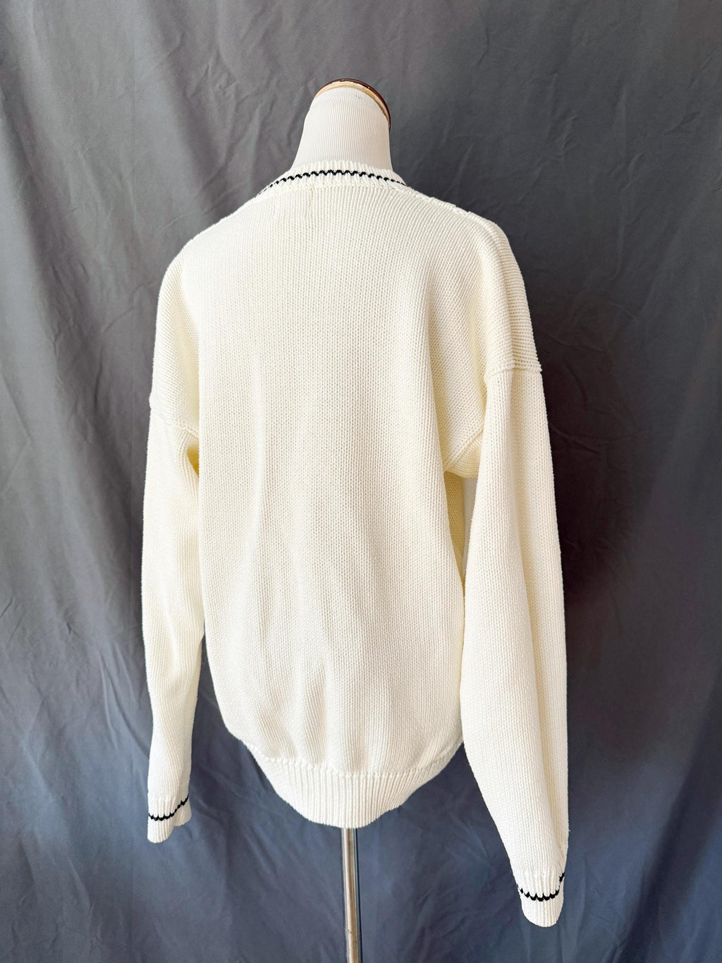 V-Neck Gap Cable Knit Cotton Sweater M