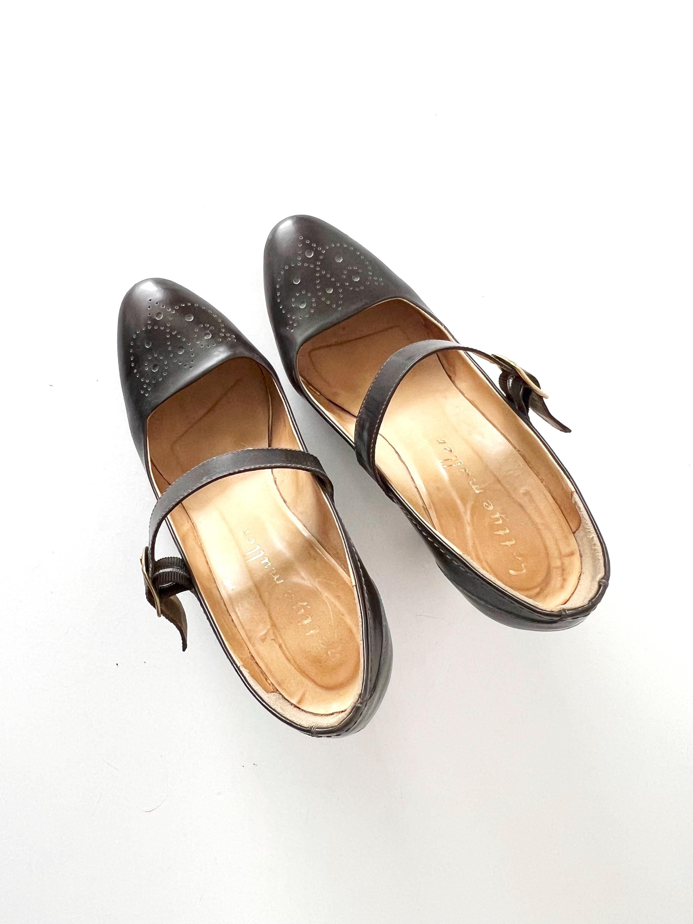 Bettye Muller Women's Round Toe Mary Jane Block Heels Shoe Black Size 6.5