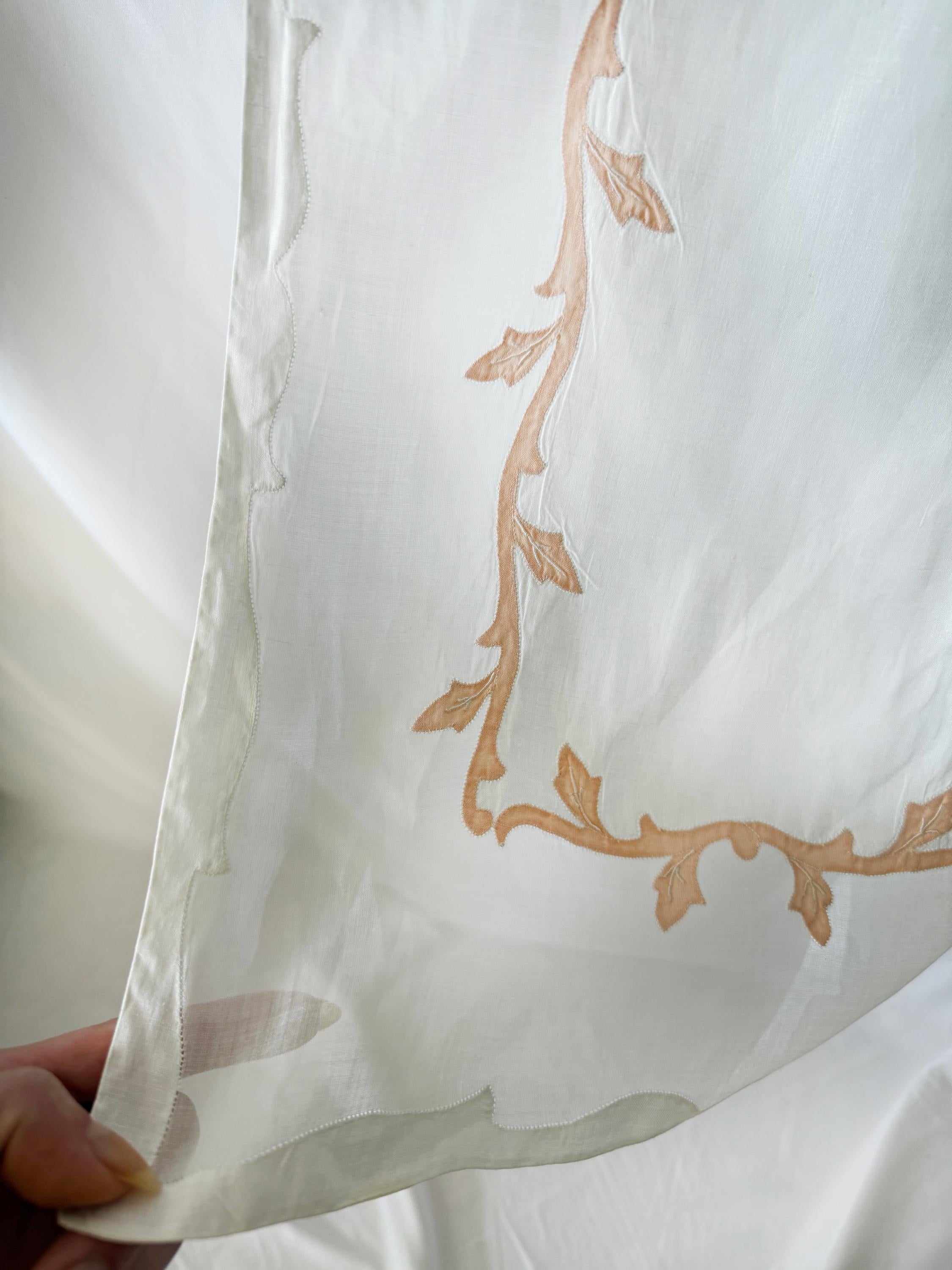 Vintage Organza and Cotton White and Pink Set of 8 Table Setting, Napkins and Runner