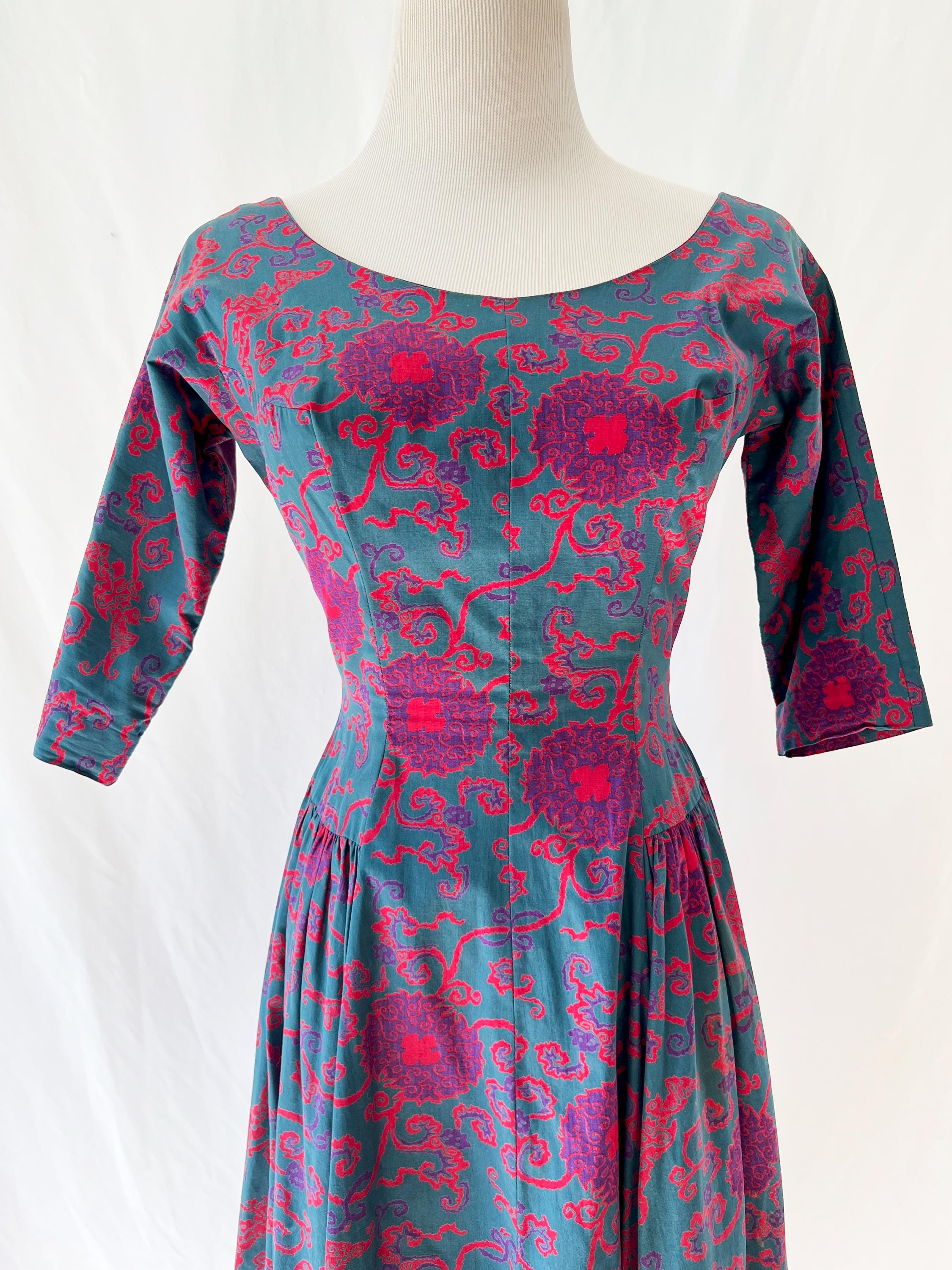 Vintage 1950s Floral Print Dress  Retro Garden Party Tea Dress Size 4