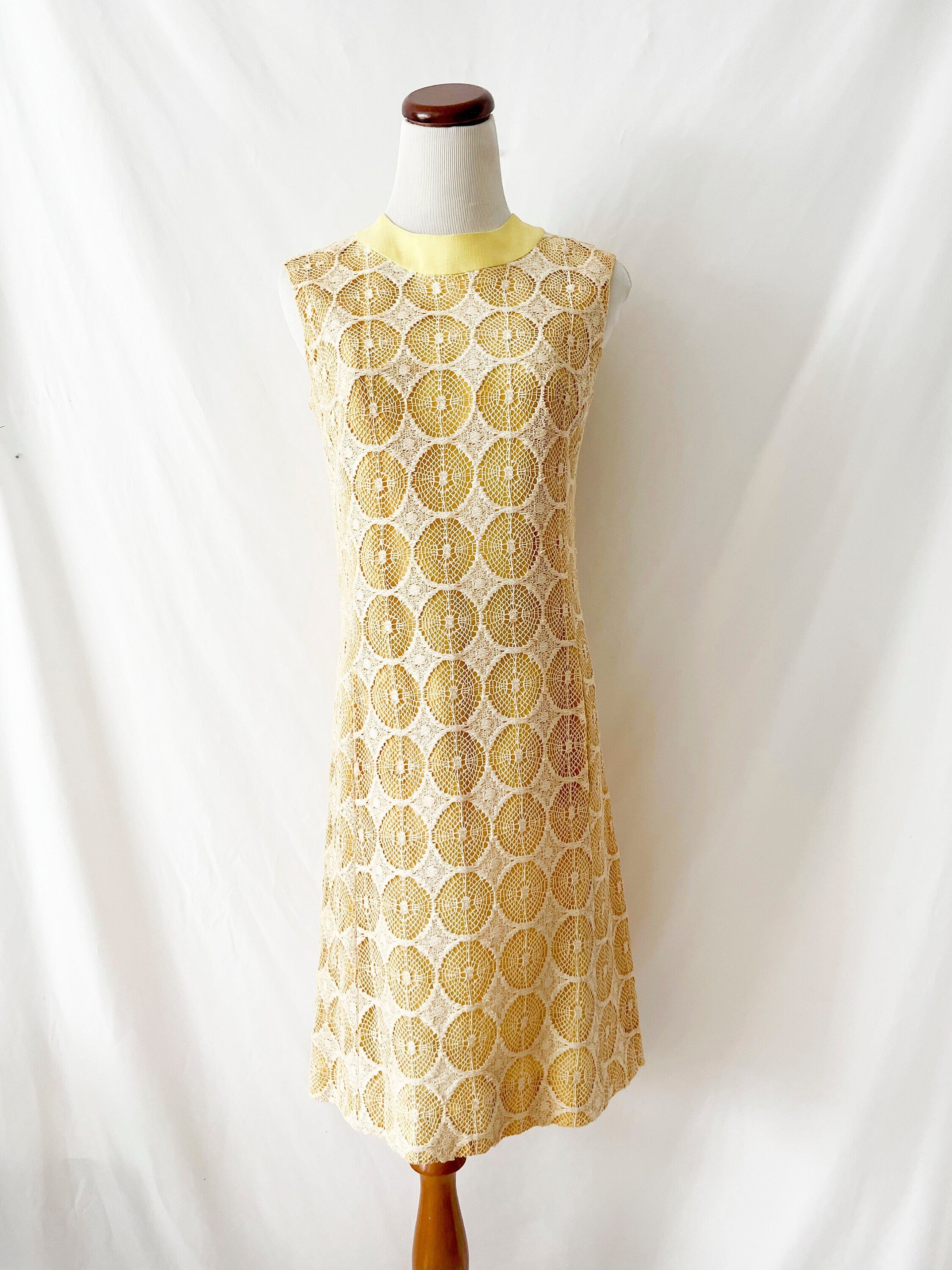 Vintage 1960s Crochet Linen Dress: Mod Yellow Sheath, Pockets, Medium