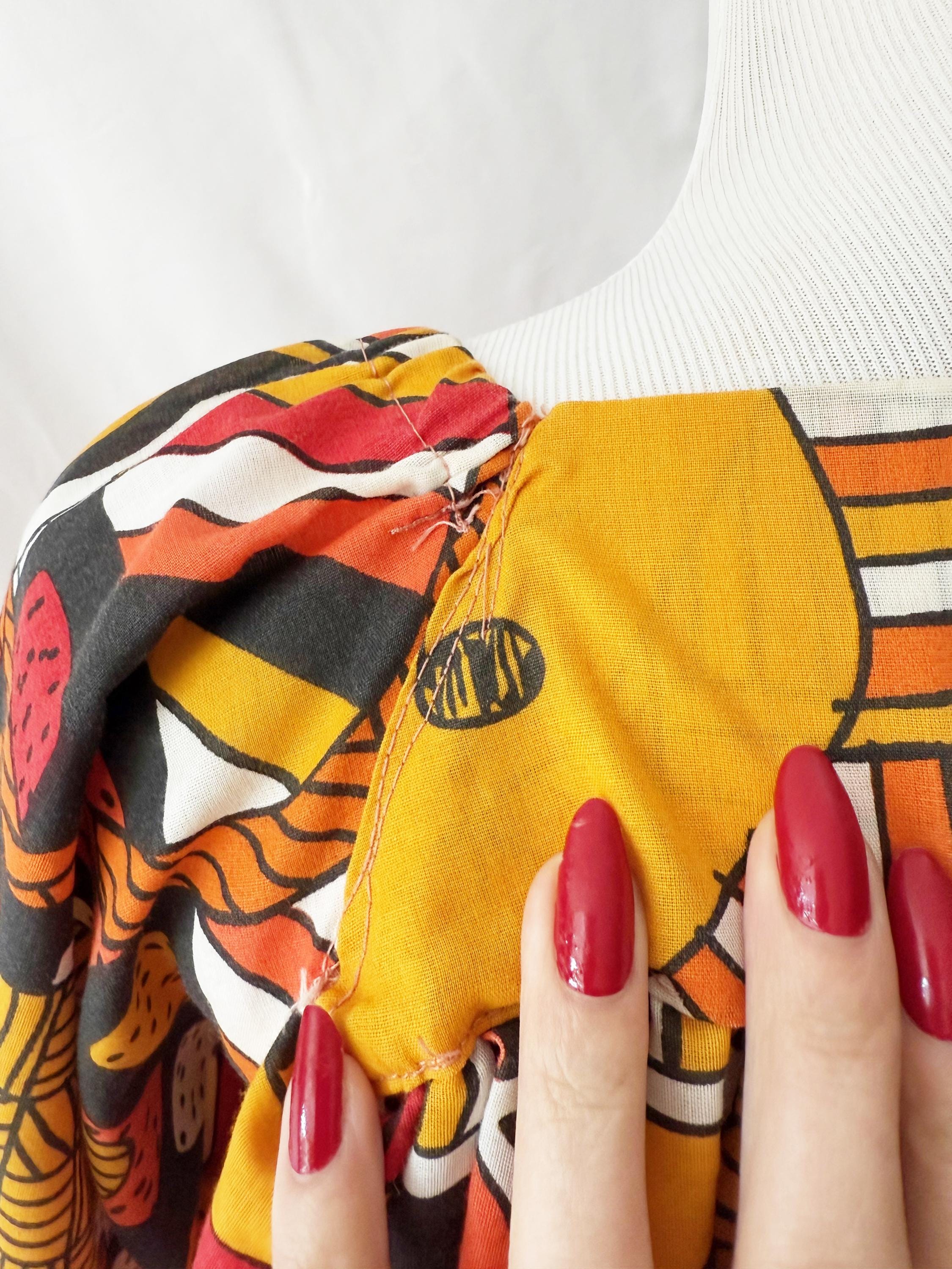 1960s Psychedelic Top Small