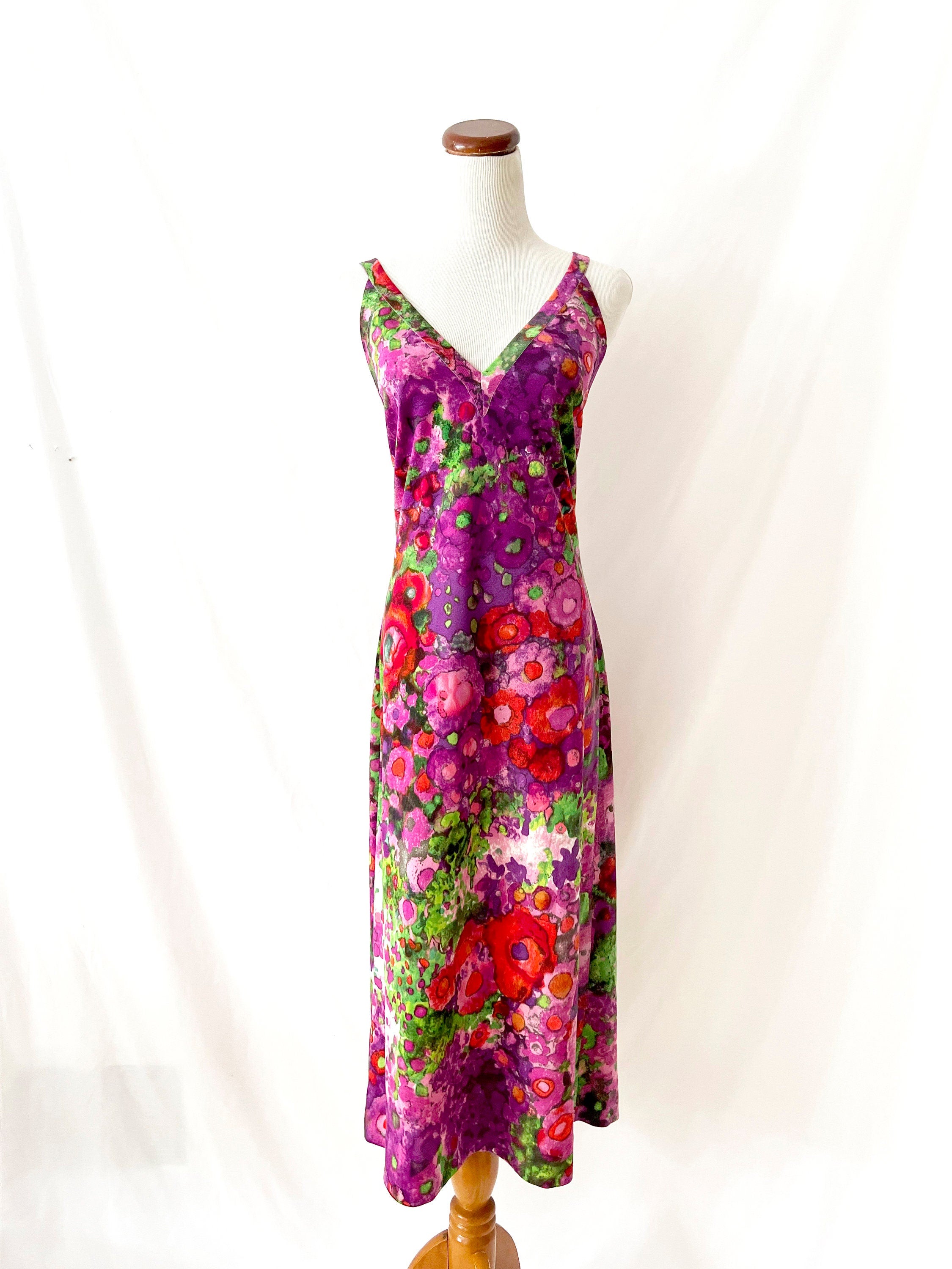 goldworm vintage 1970s floral maxi dress with matching scarf and belt small