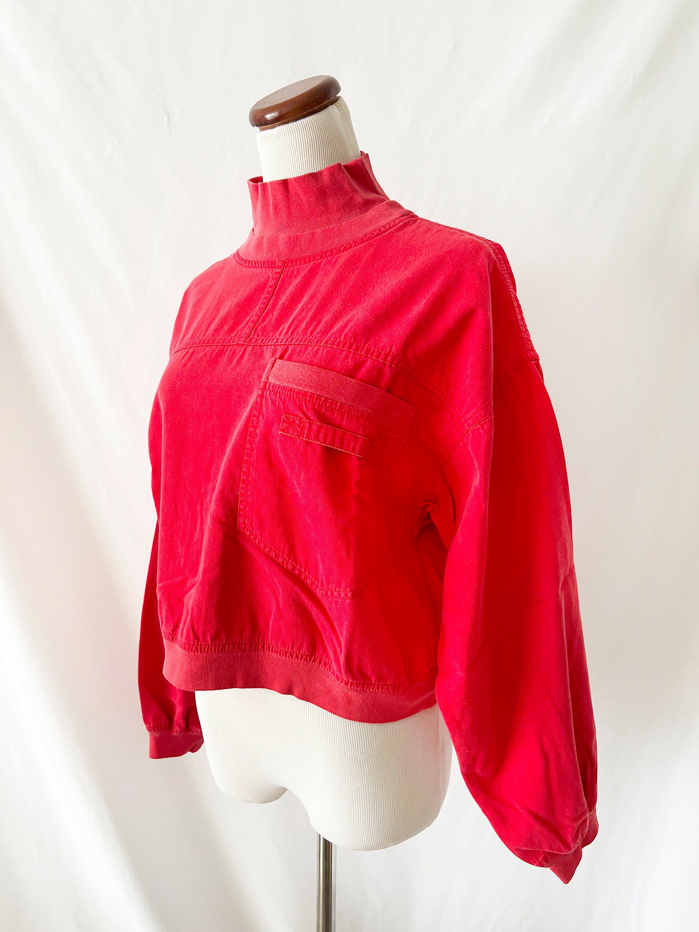 Vntg 1980s Lizwear Cropped Red Pullover Medium