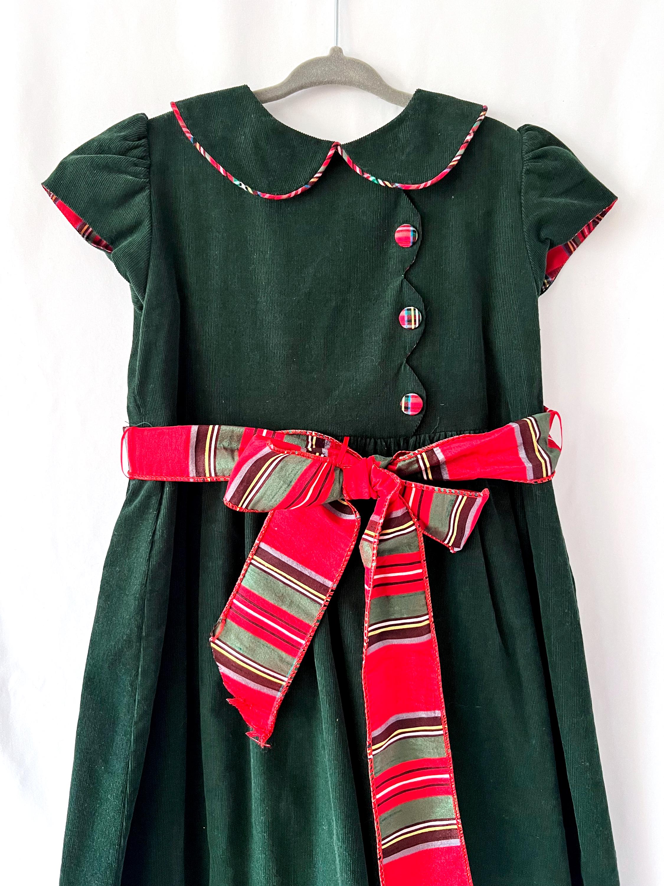 girls size 7 vintage dark green and tartan plaid dress / christmas dress