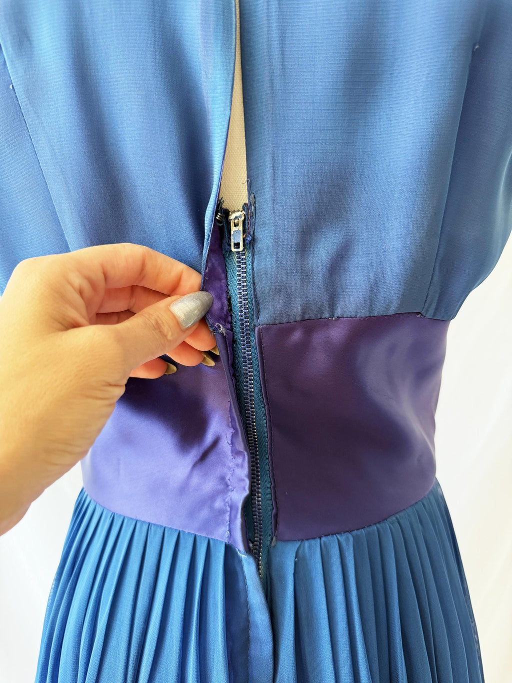 1950’s Vintage Pleated Silk Dress