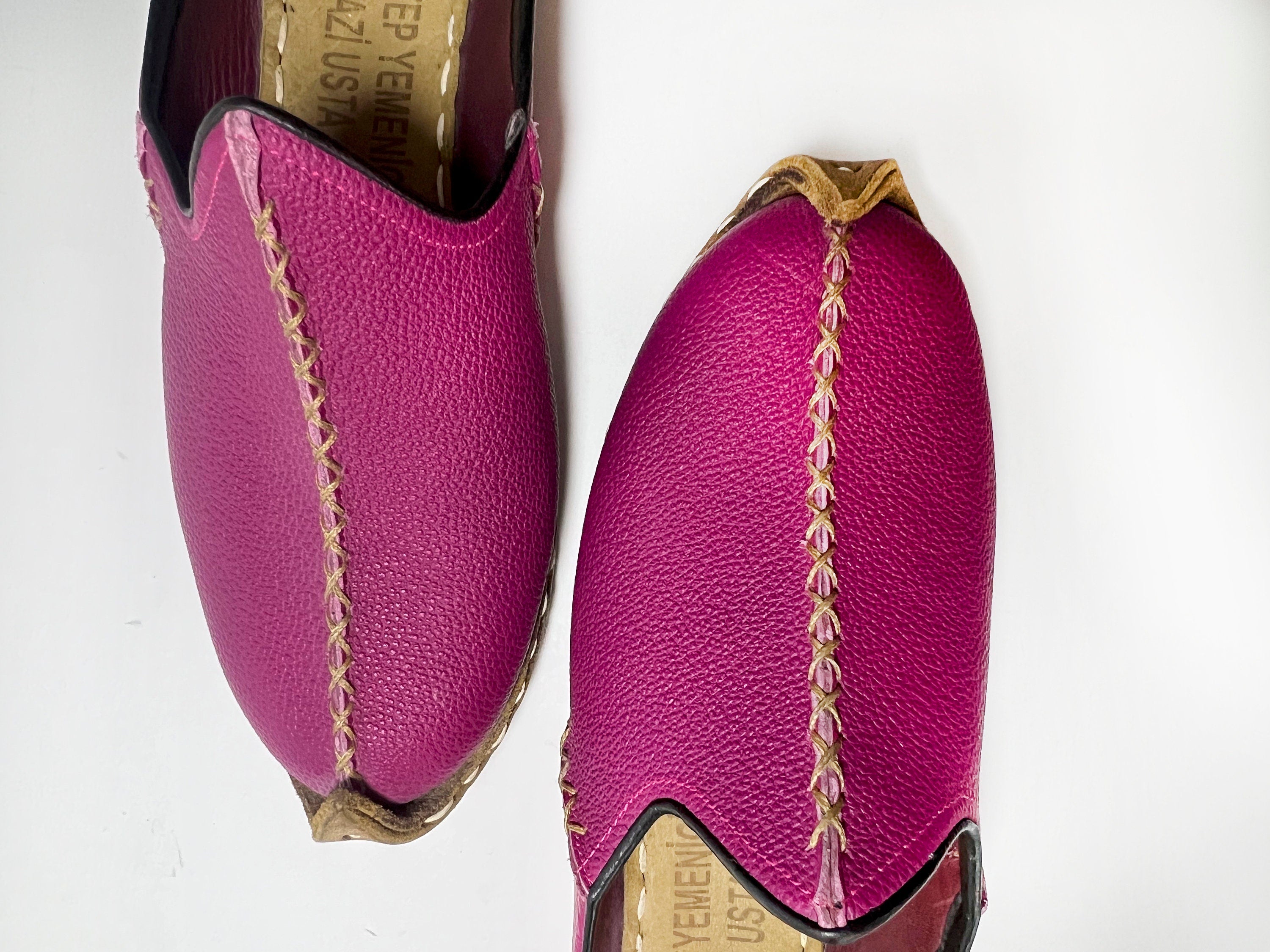 Pink Leather Yemeni Slippers: Handmade Pointy Toe Clogs, Size 7.5