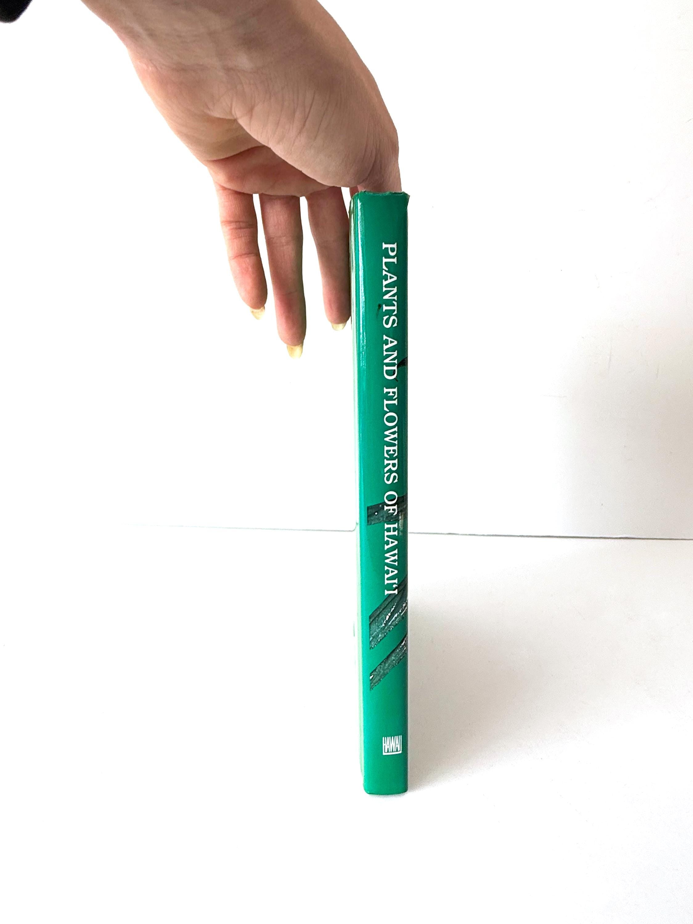 1987 Plants and Flowers of Hawai'i