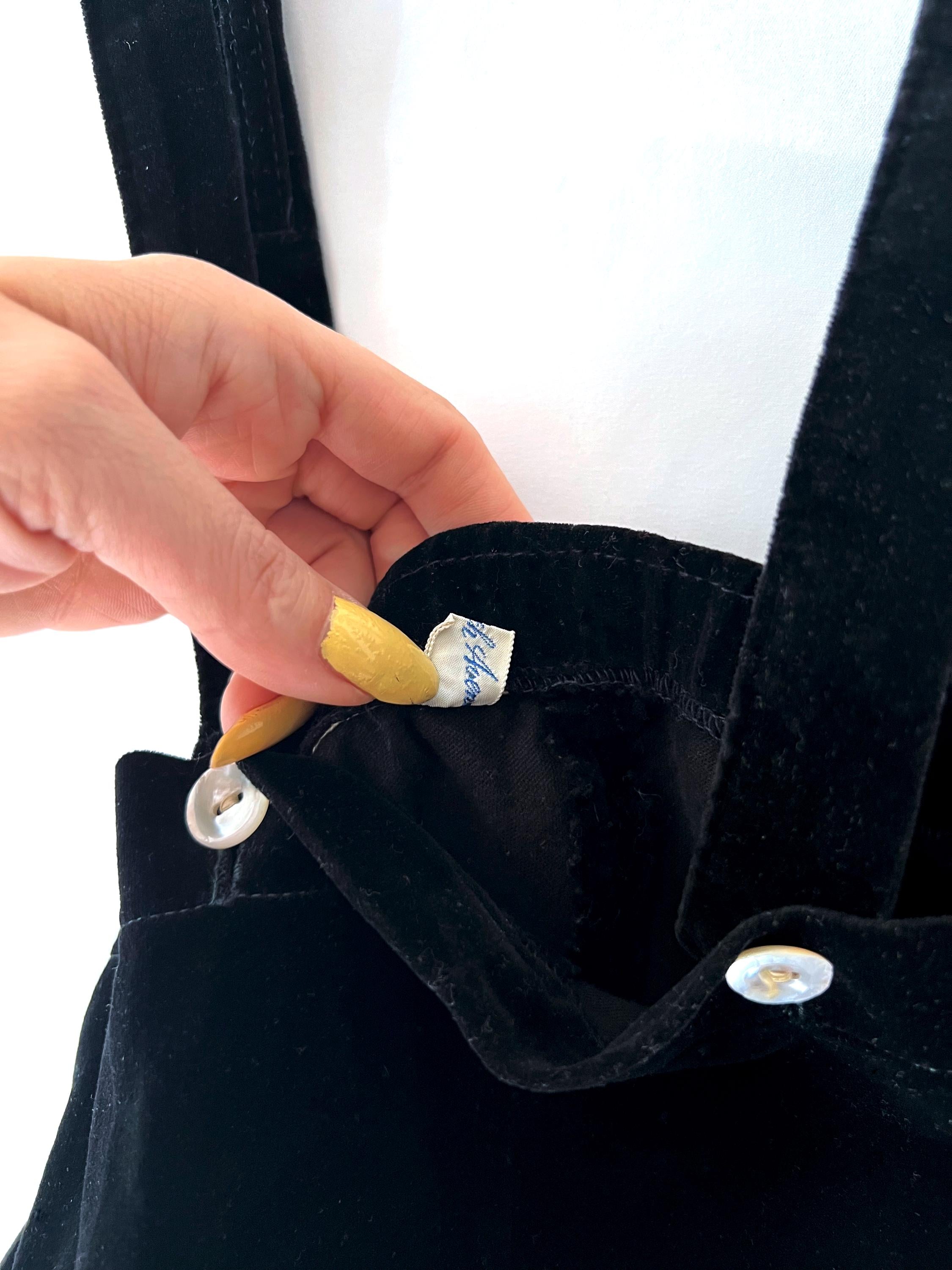 4t  60s black velvet suspender shorts