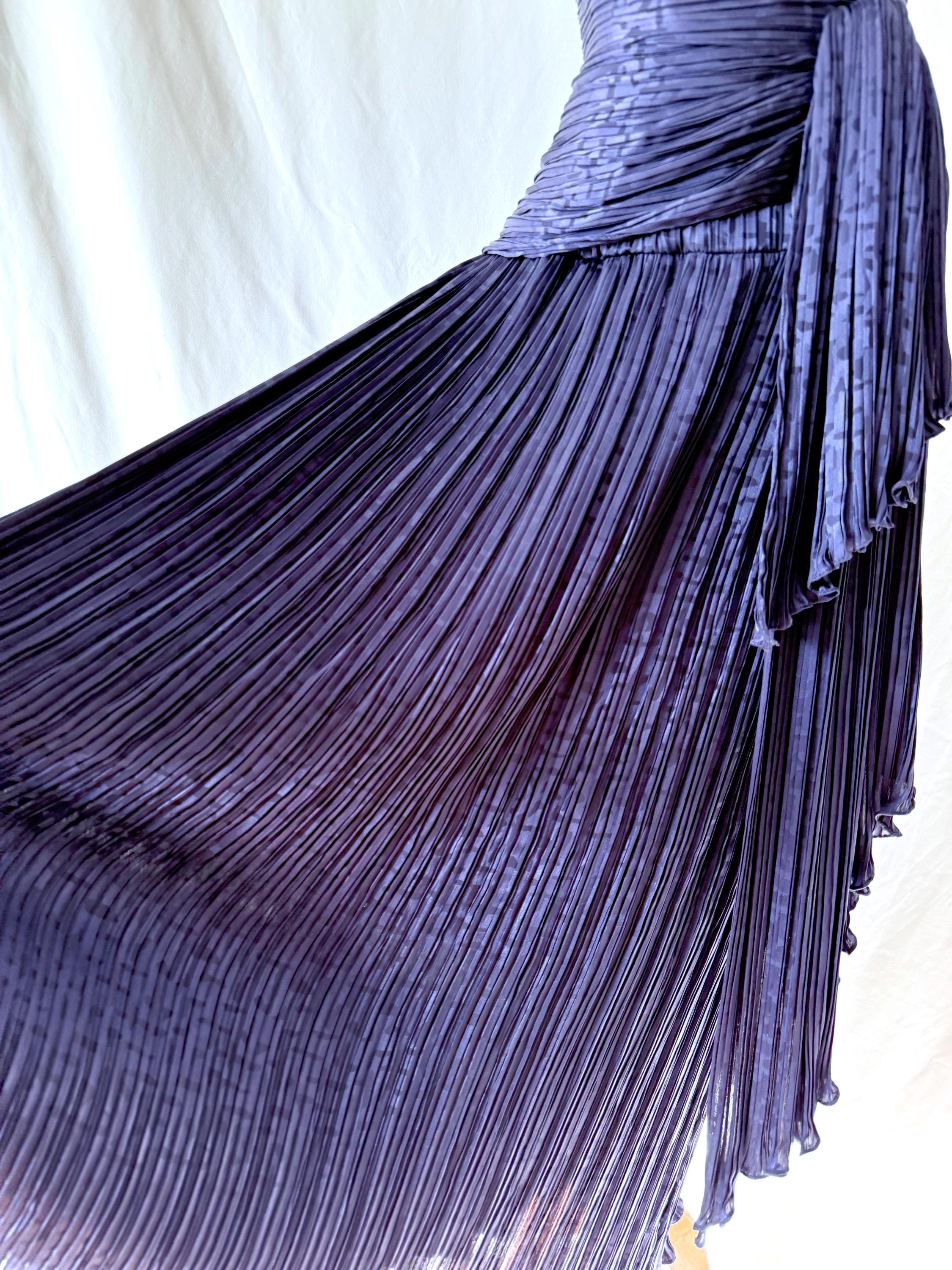 Vintage 1980s Purple Column Gown  / Michael Casey / Small