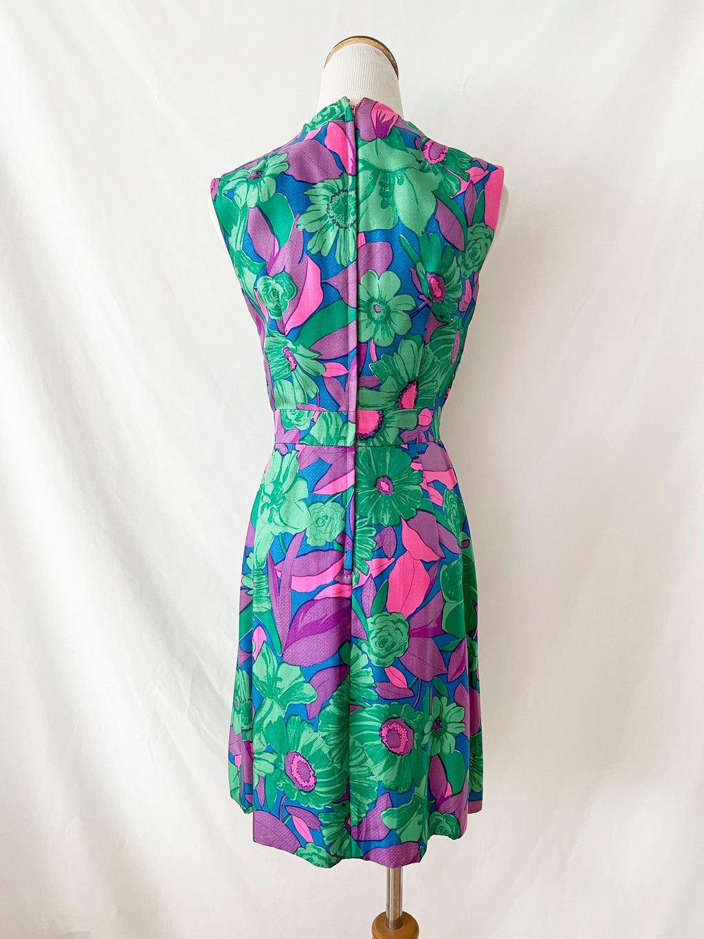 vntg 60s silk dress / floral colorful shift dress/m cinch waist / small