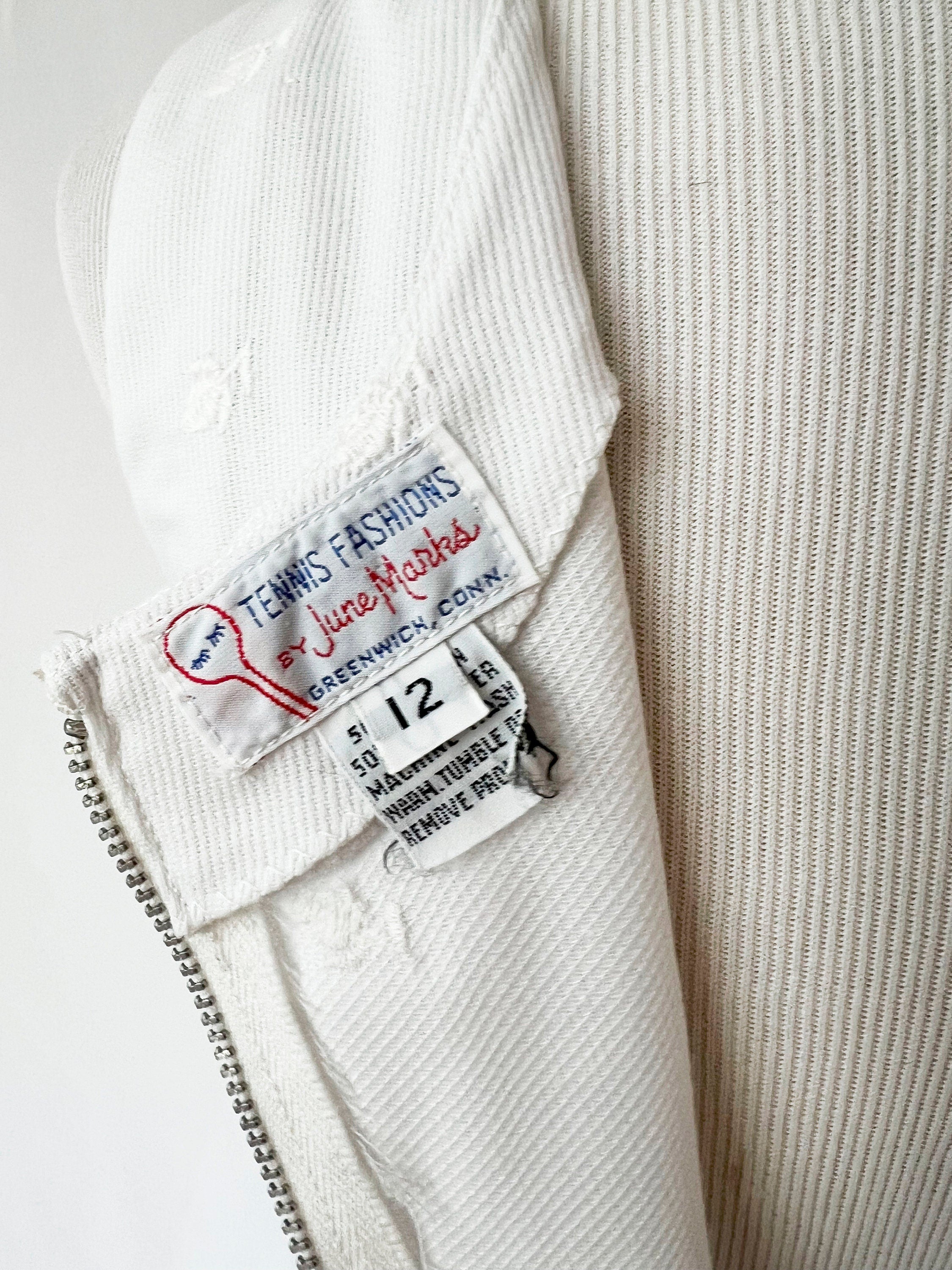 june marks / vintage 1960s white  tennis dress / embroidered flowers /  large