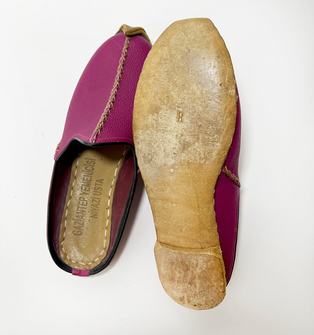 Pink Leather Yemeni Slippers: Handmade Pointy Toe Clogs, Size 7.5