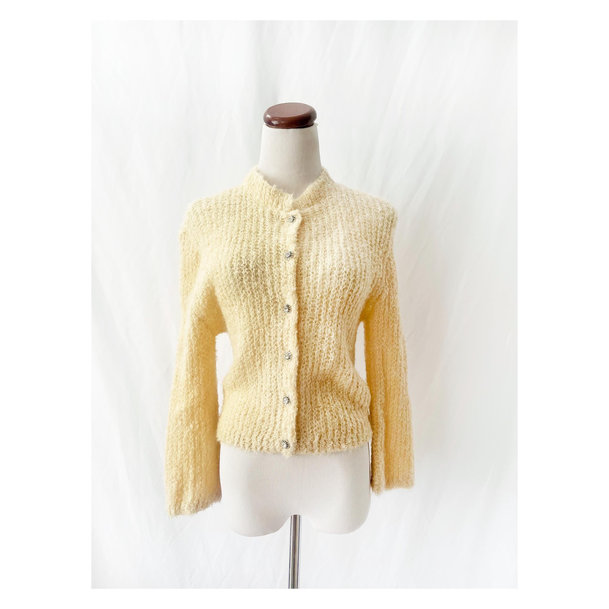 vntg 1960s cardigan with rhinestone buttons / wool / light yellow / huddlespun / medium