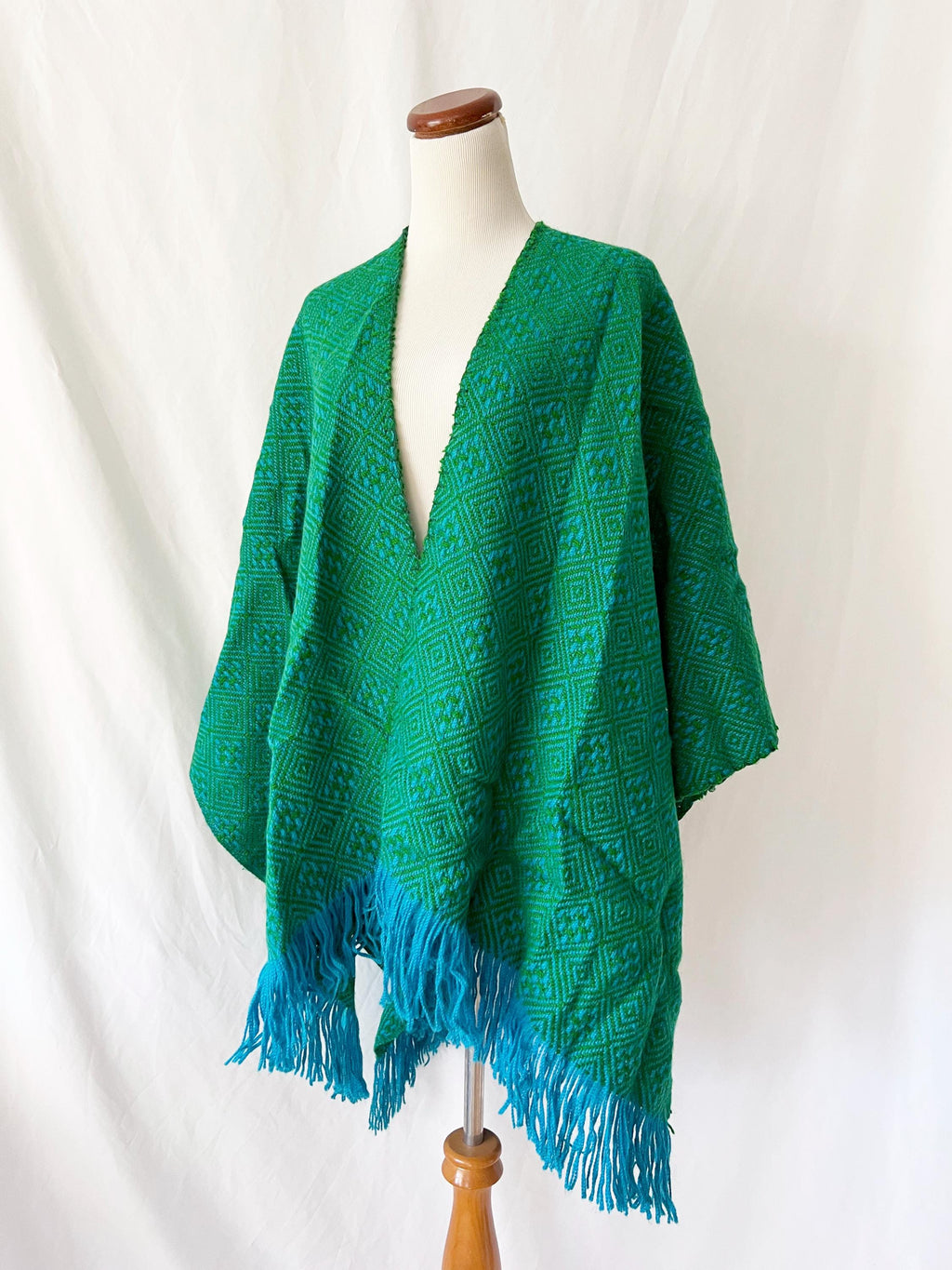 vintage poncho shawl south american woven blue and green abstract pattern